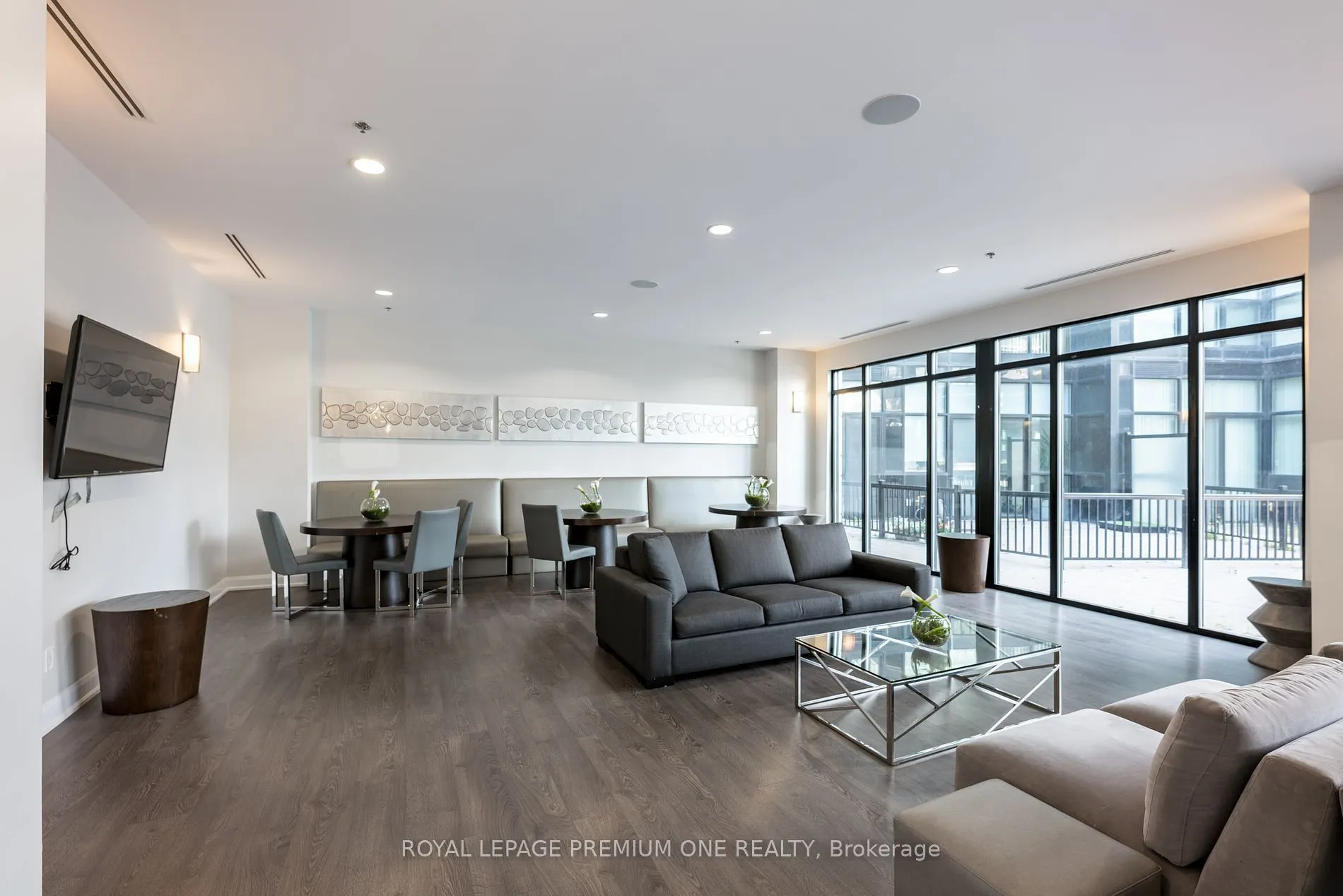 2910 Highway 7 Road, #2303