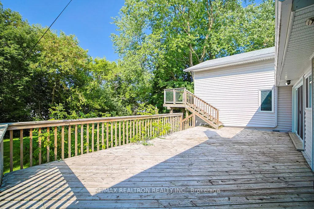 92 Hamilton Drive