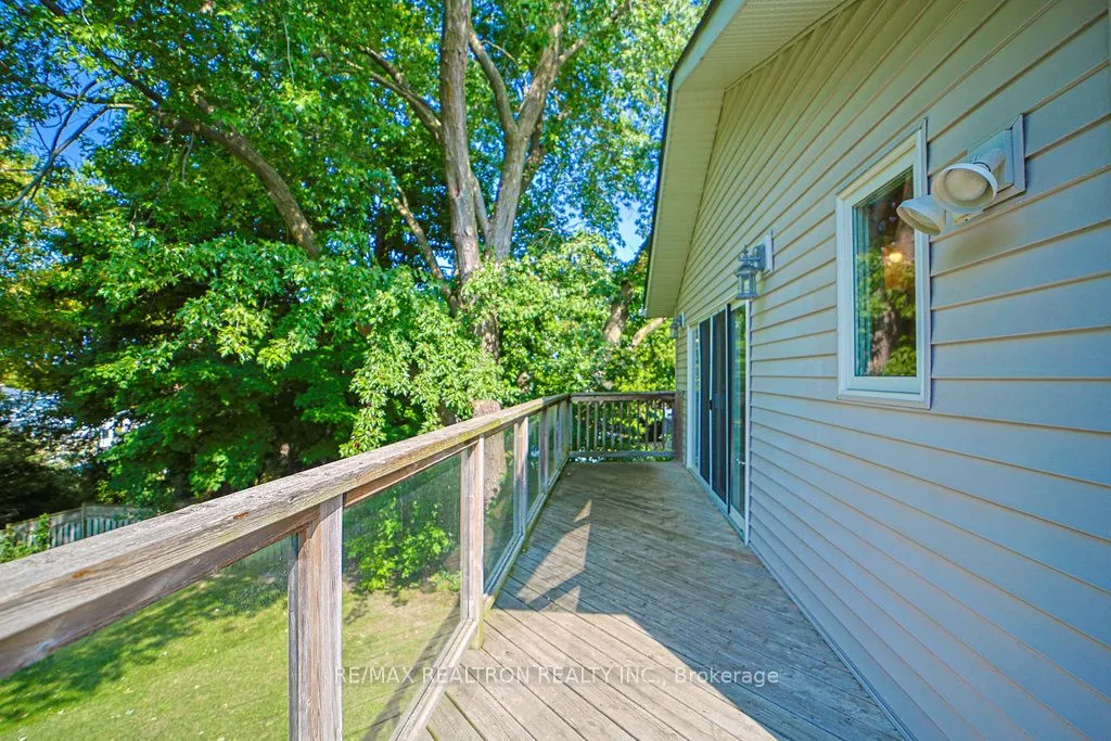 92 Hamilton Drive