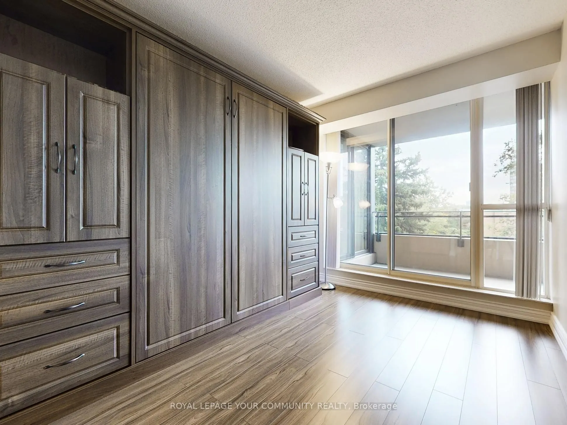 32 Clarissa Drive, #324