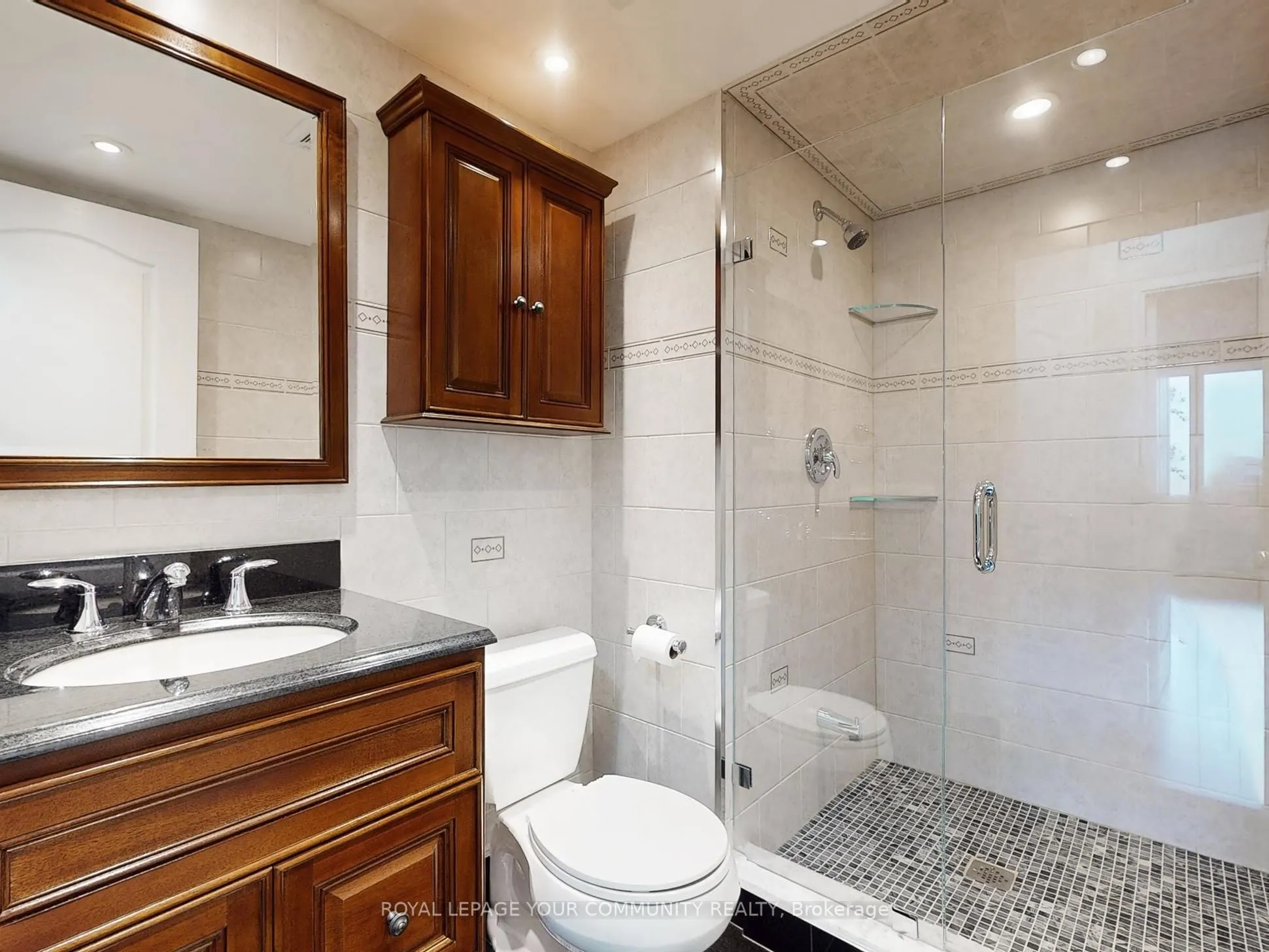 32 Clarissa Drive, #324