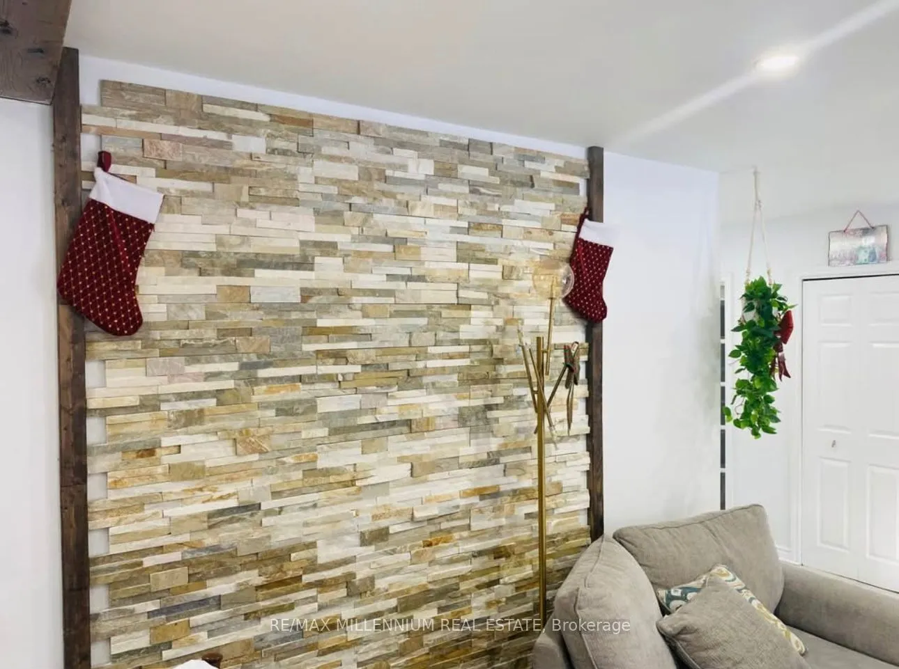 2831 County Road, #89