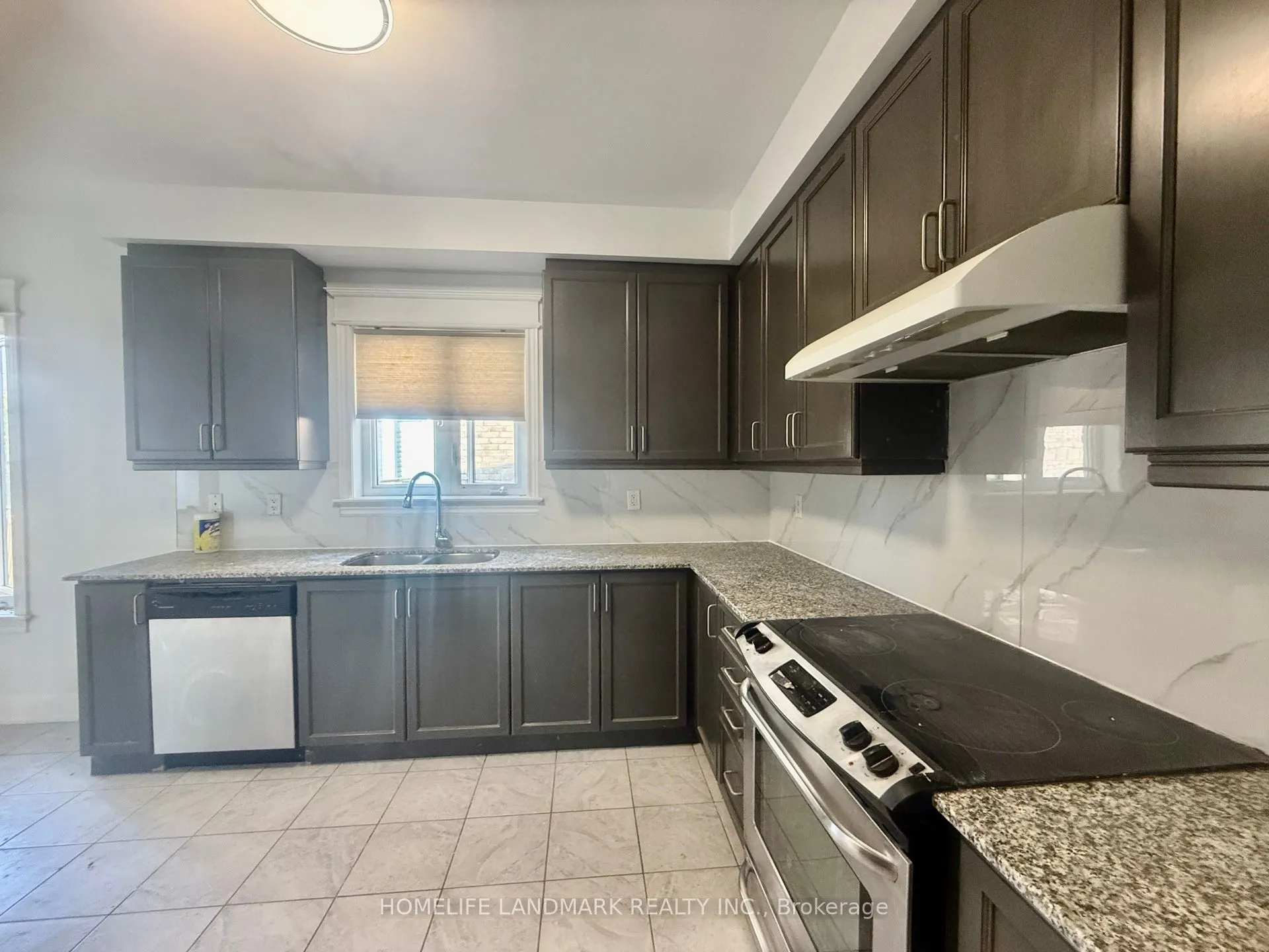 165 Paradelle Drive
