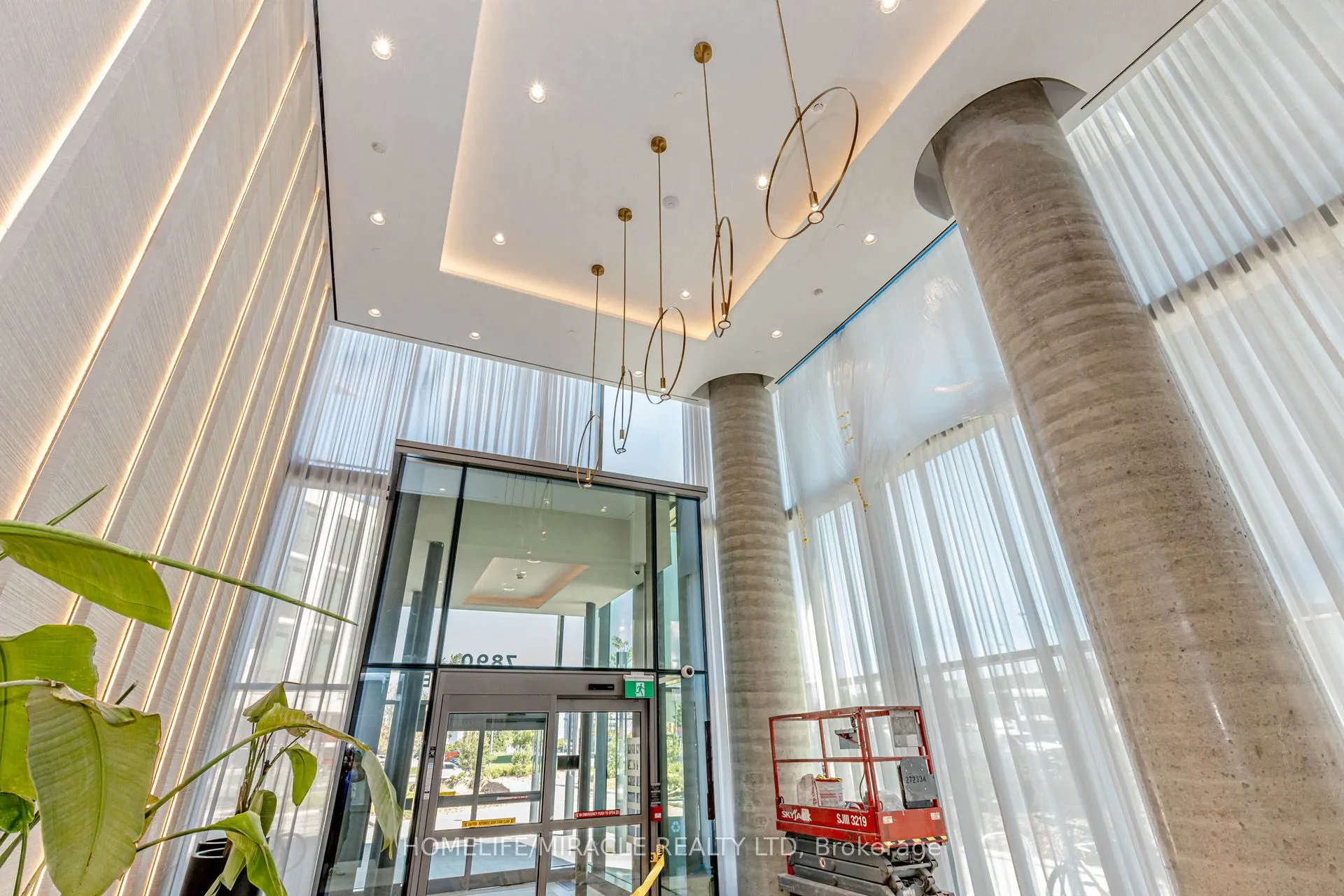 7890 Jane Street, #501