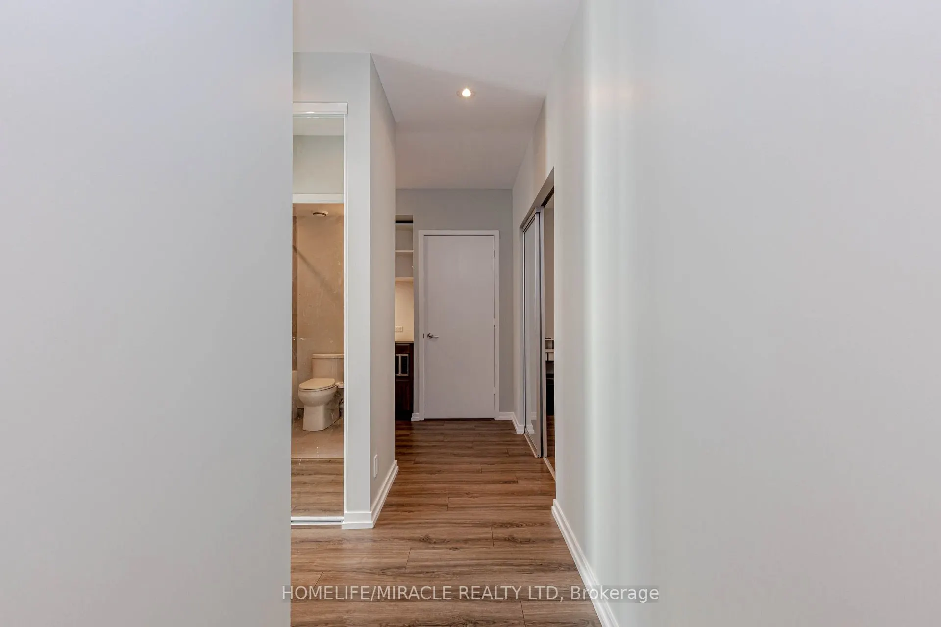 7890 Jane Street, #501