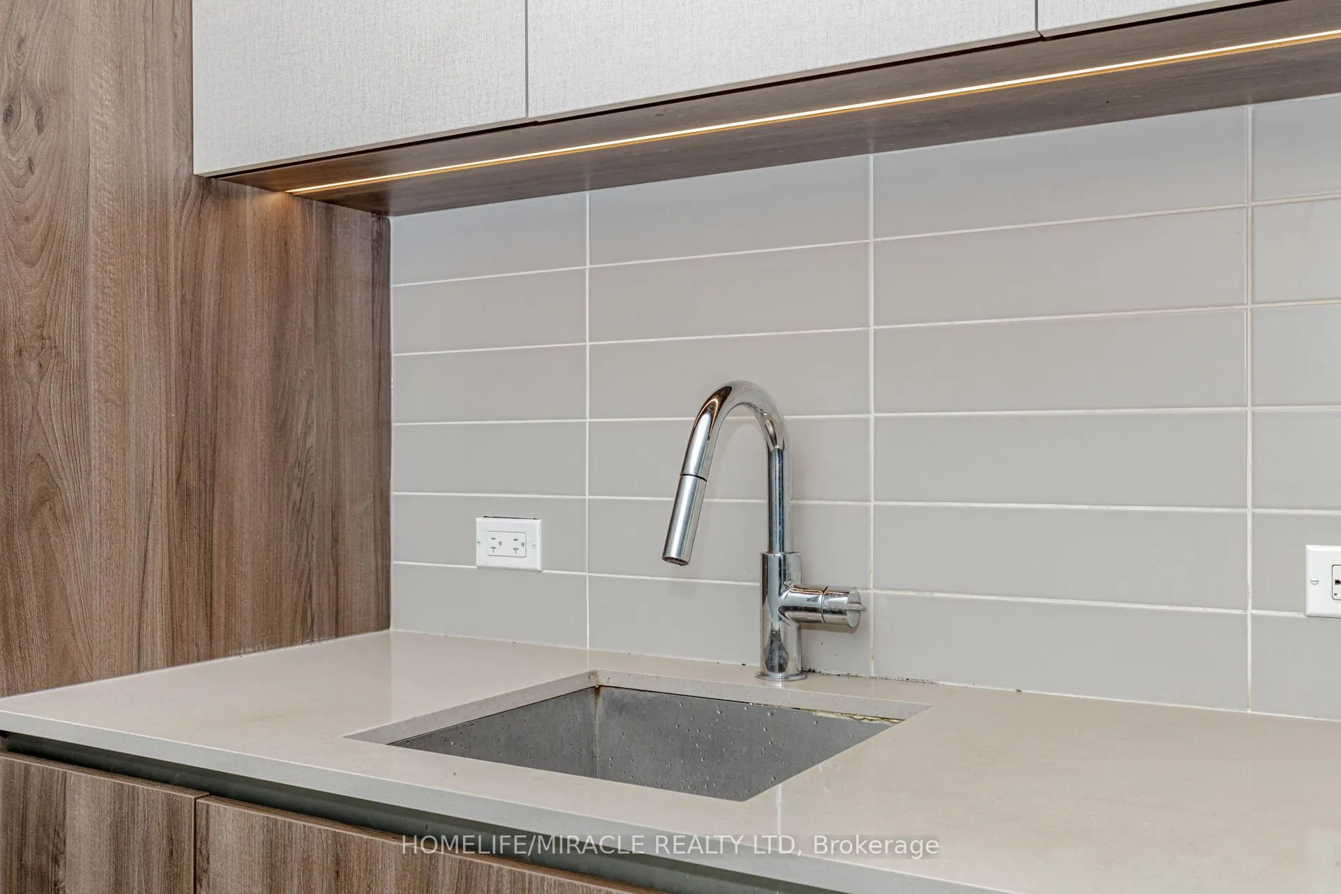 7890 Jane Street, #501
