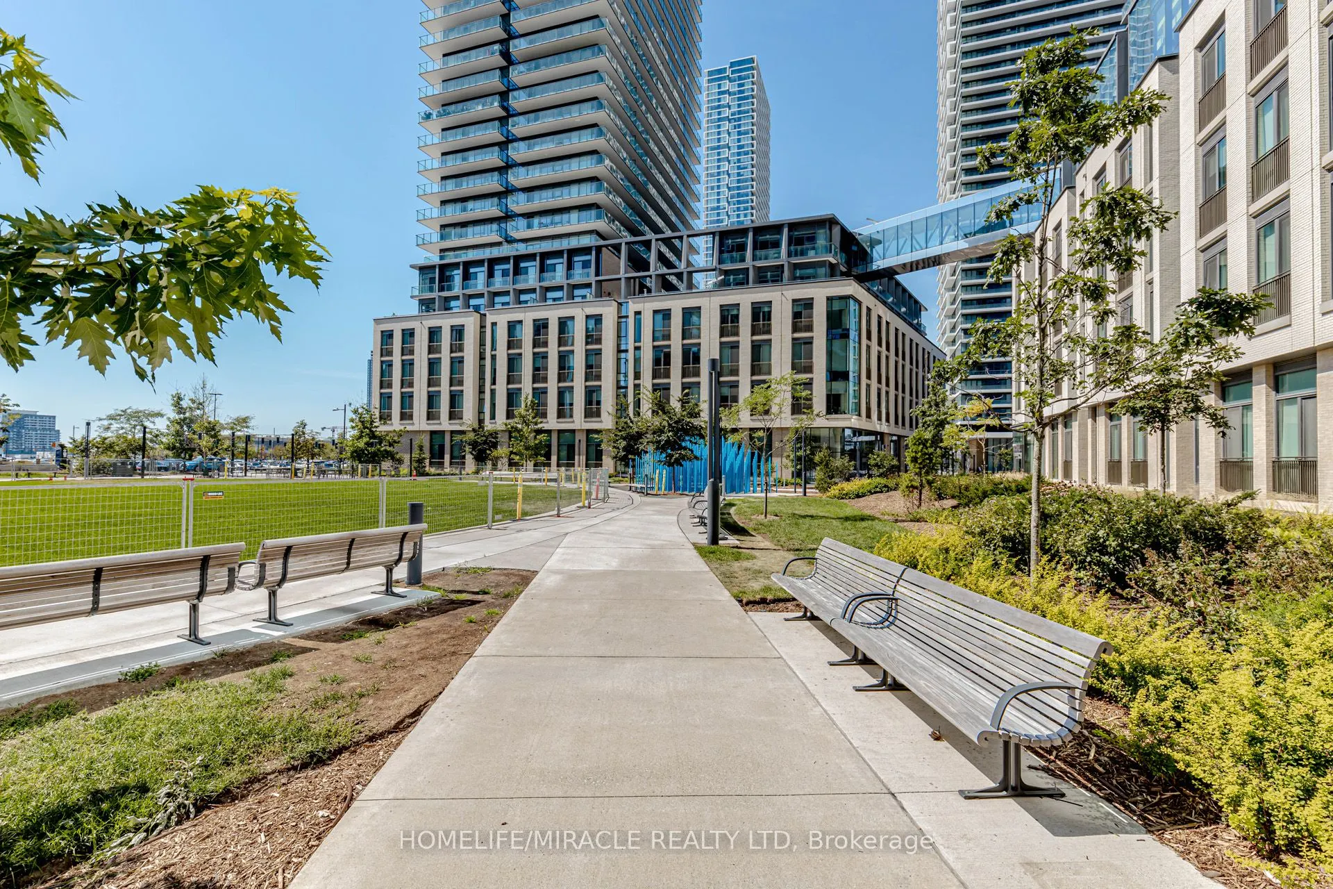 7890 Jane Street, #501