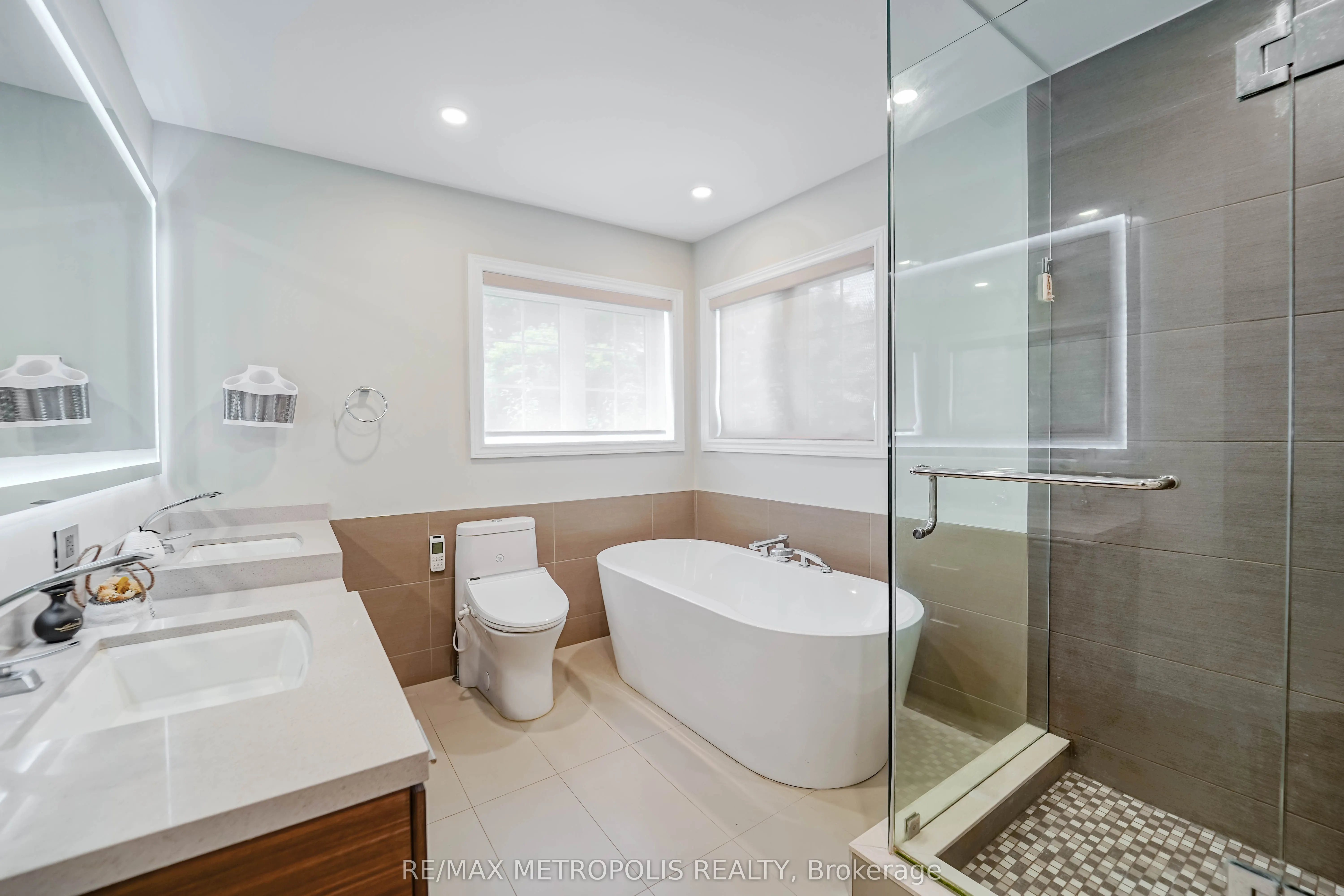 114 Selwyn Road
