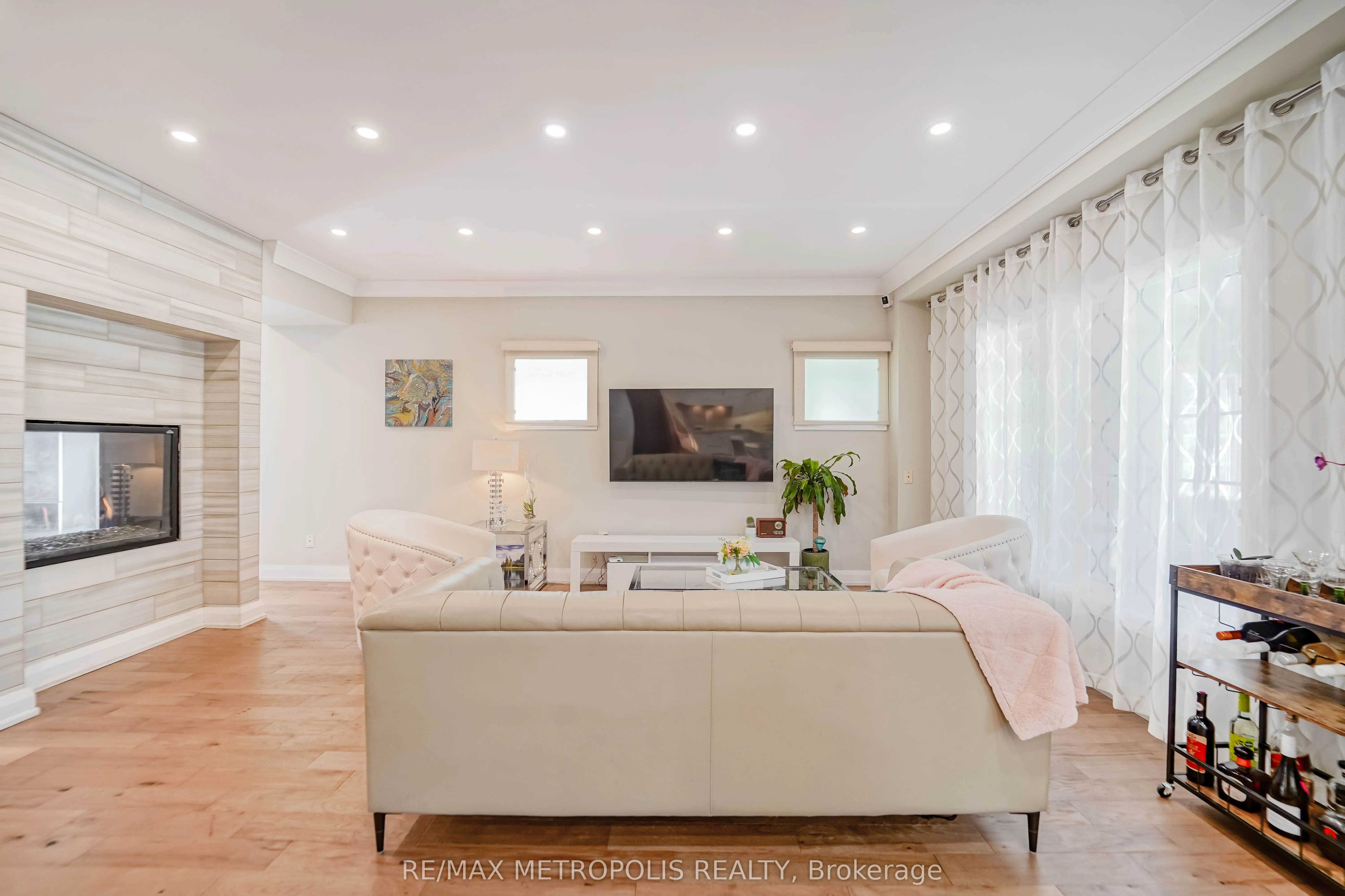 114 Selwyn Road