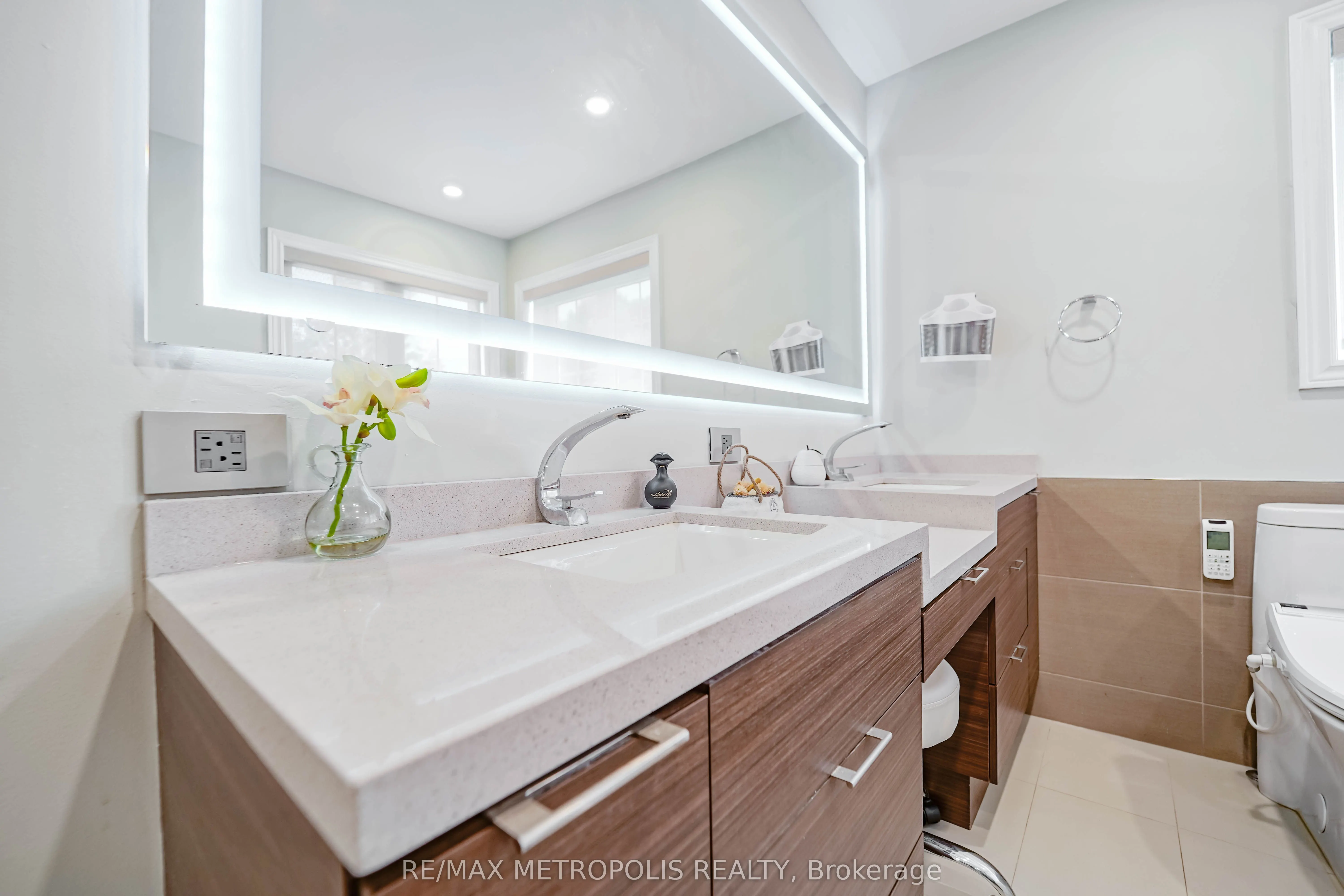 114 Selwyn Road