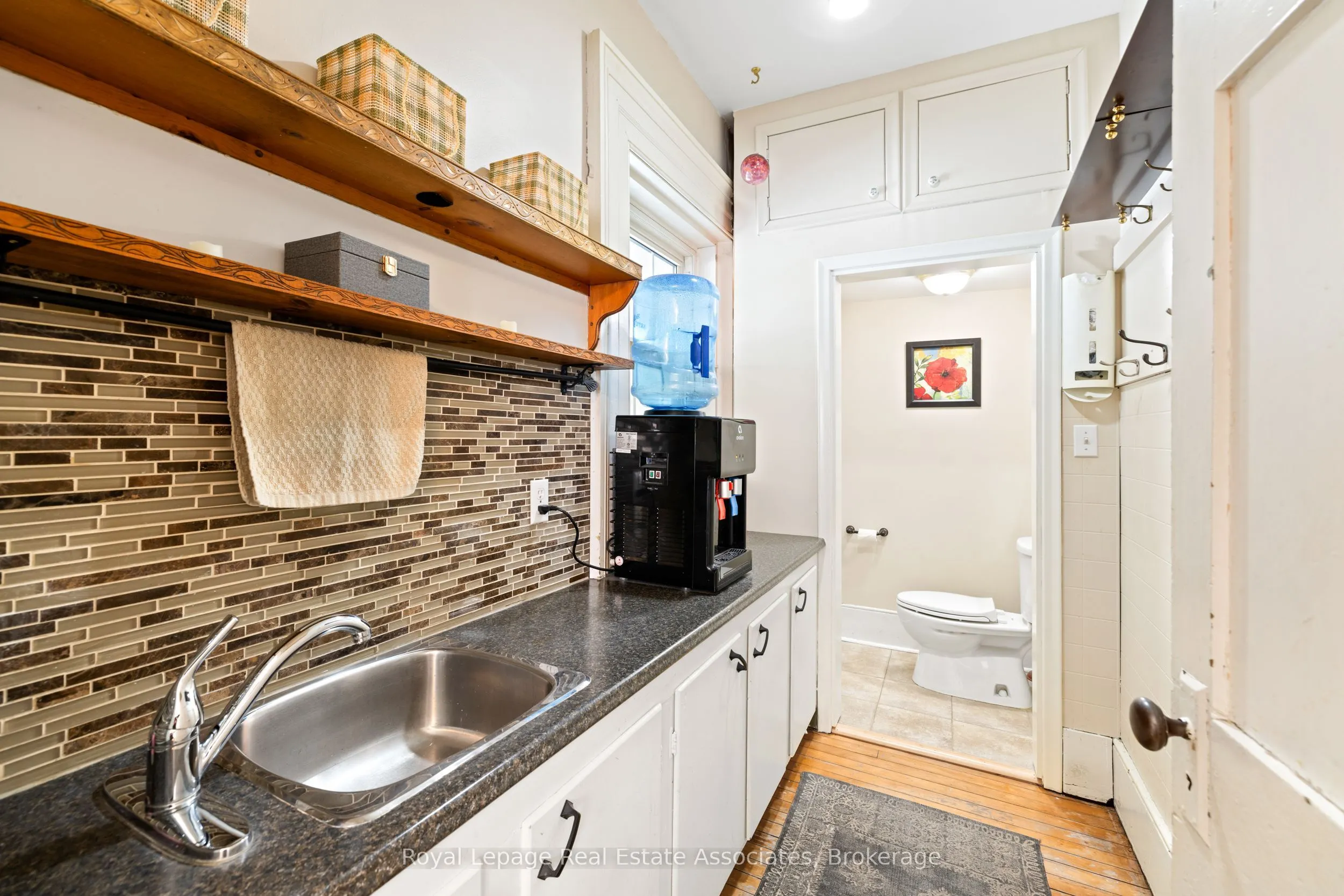 1379 Killarney Beach Street