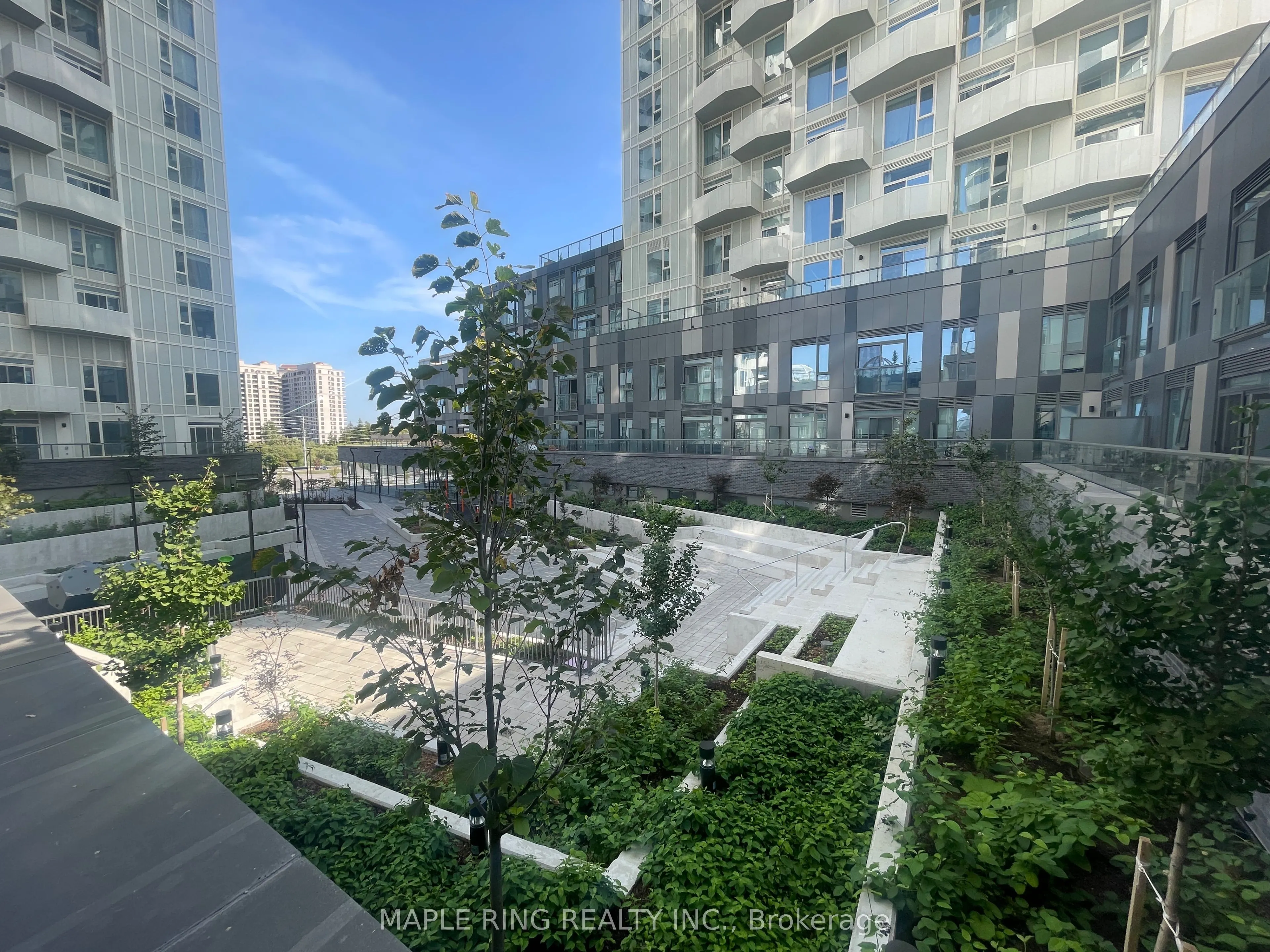 10 Abeja Street, #325