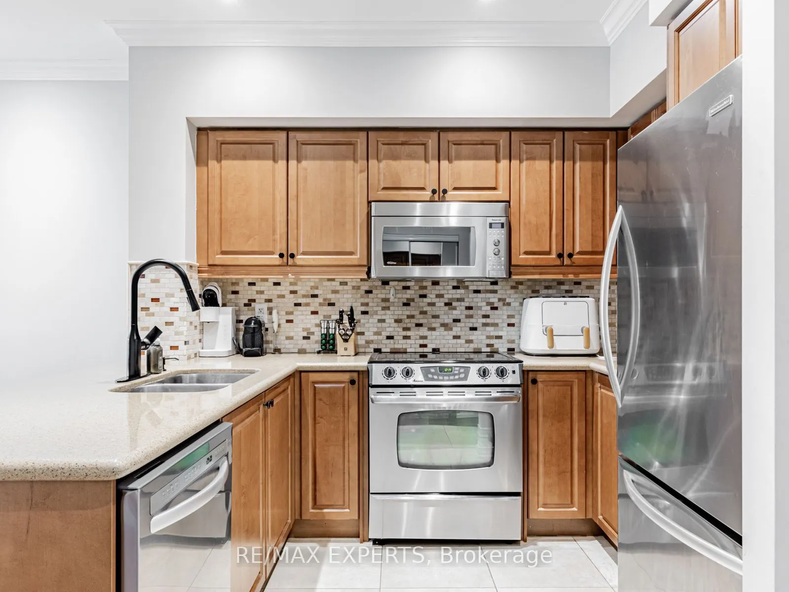 9451 Jane Street, #310