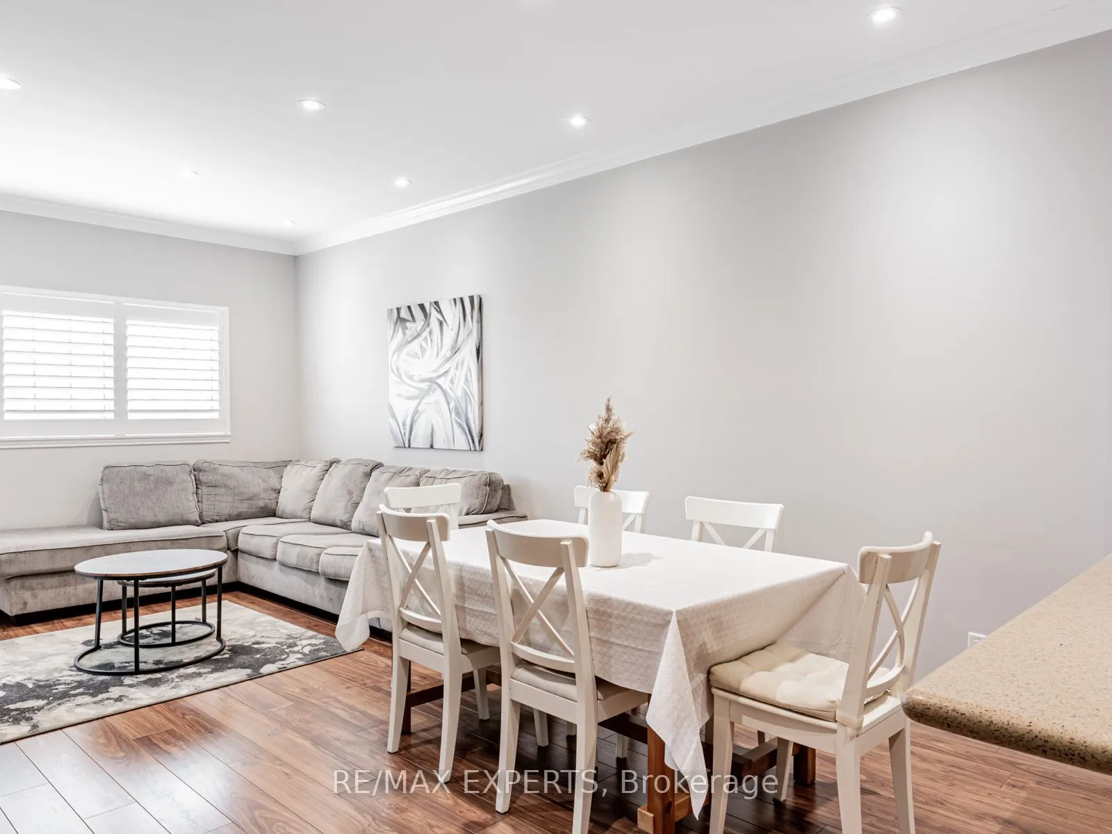 9451 Jane Street, #310