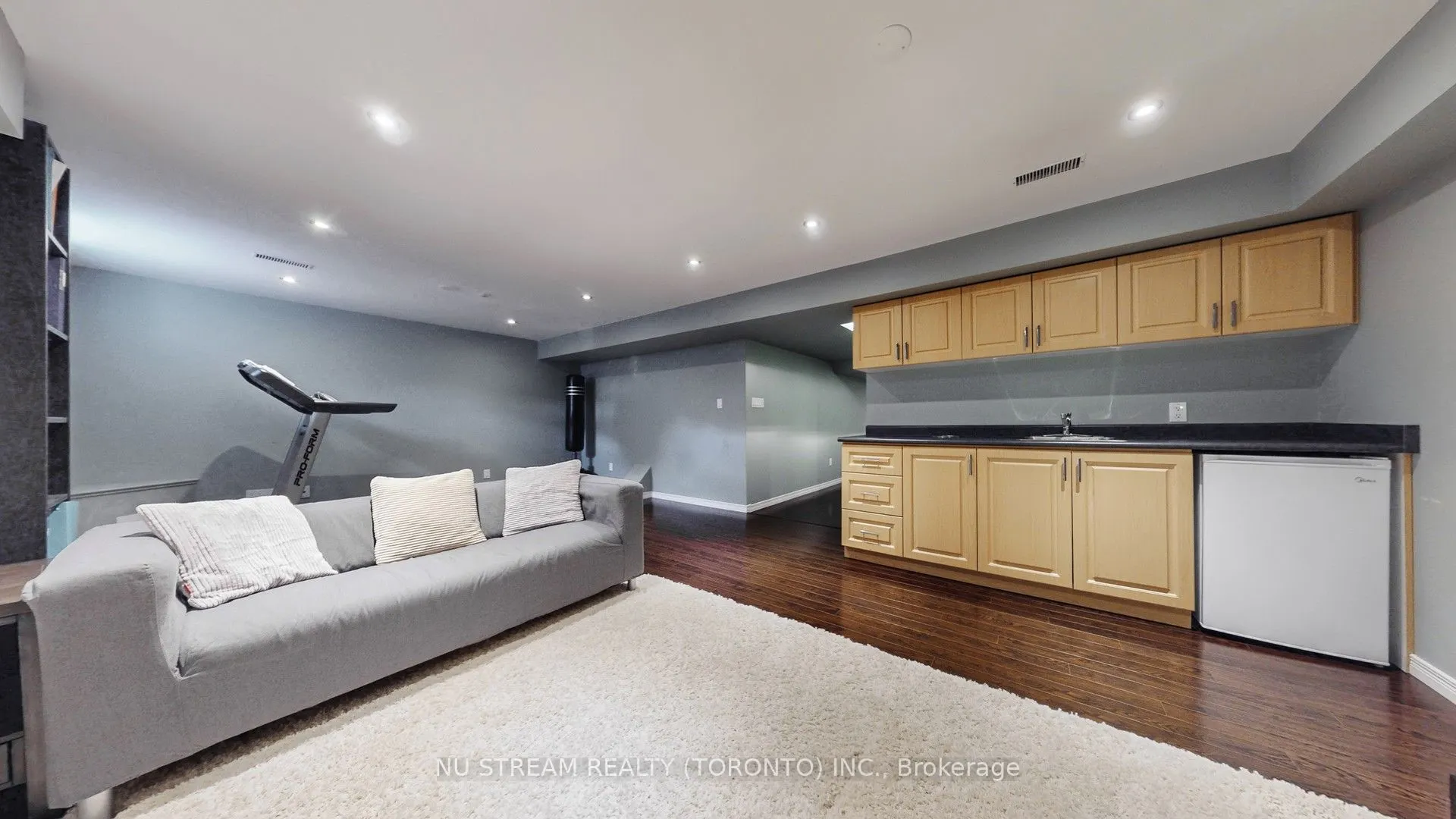 29 Todman Lane