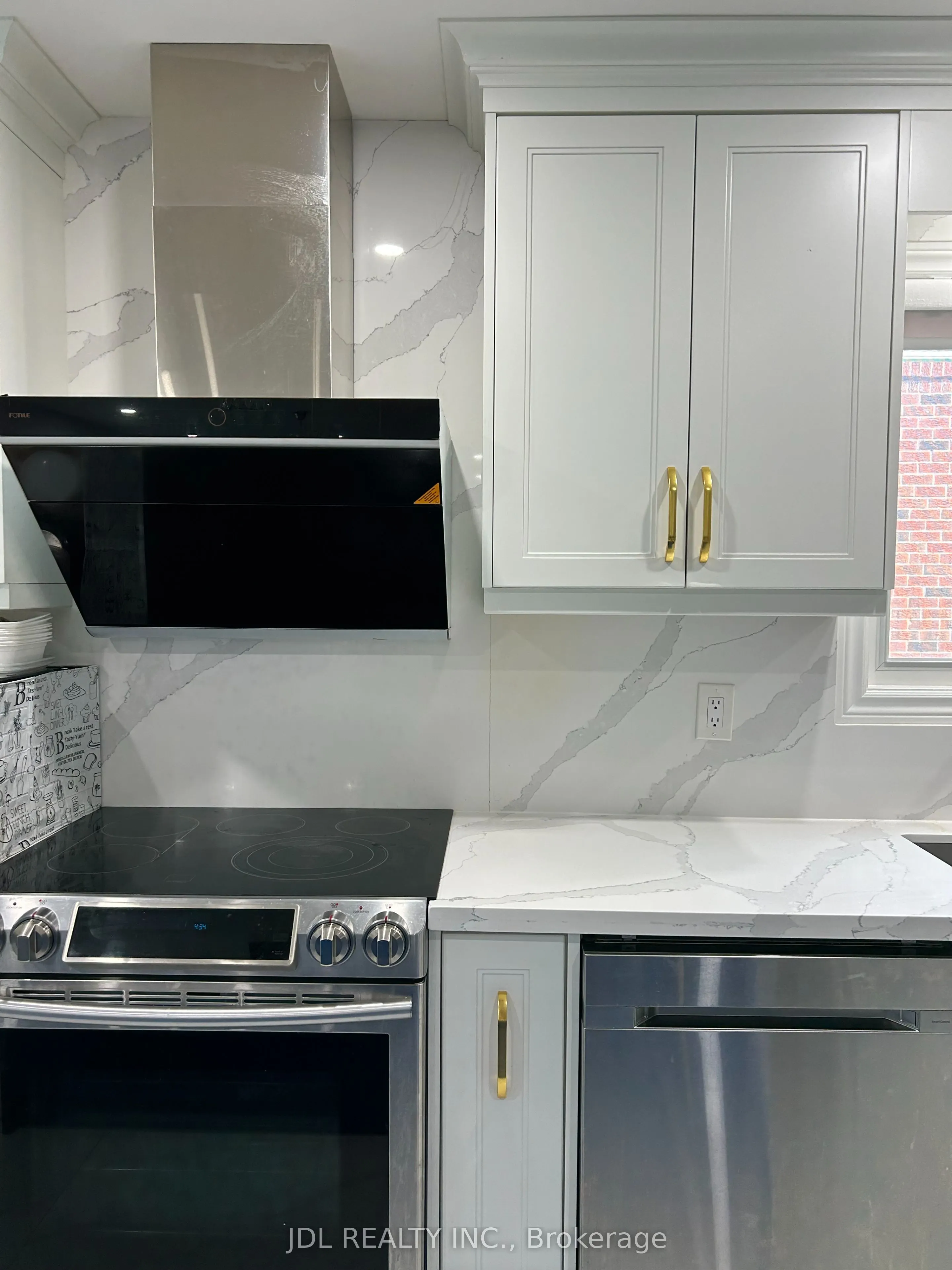 19 Prince Edward Blvd Boulevard, #Suite A