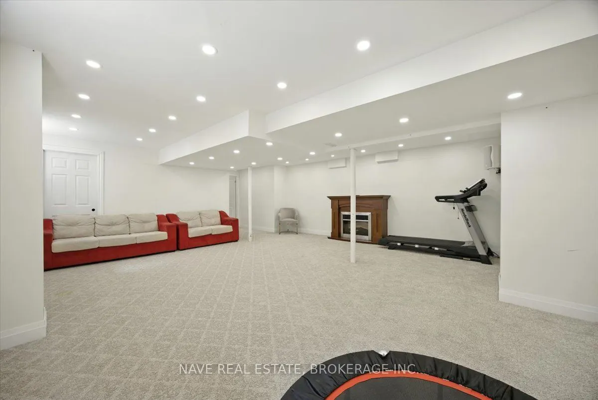 8 Noe DiBiase Road