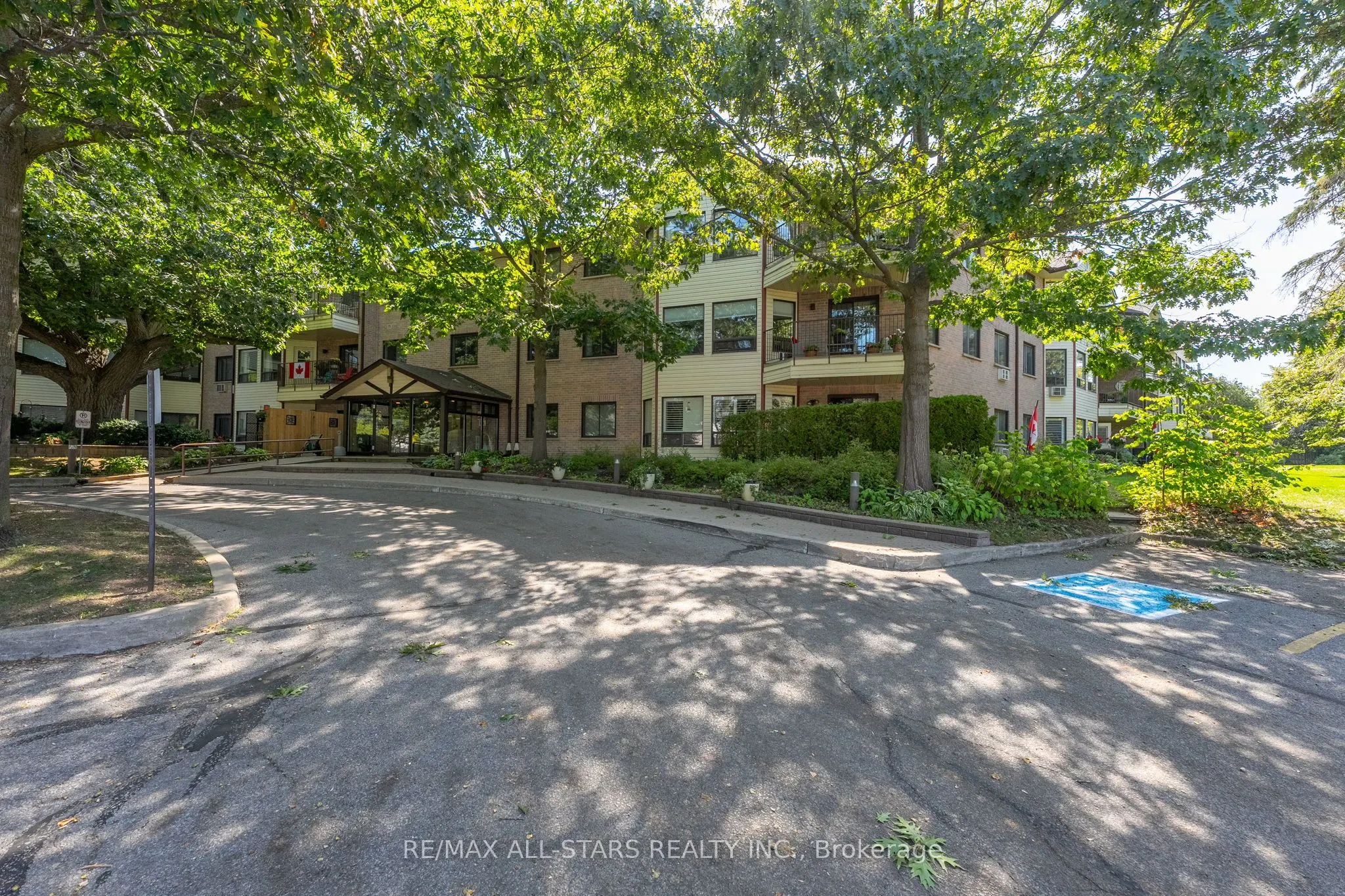 111 Grew Boulevard, #105