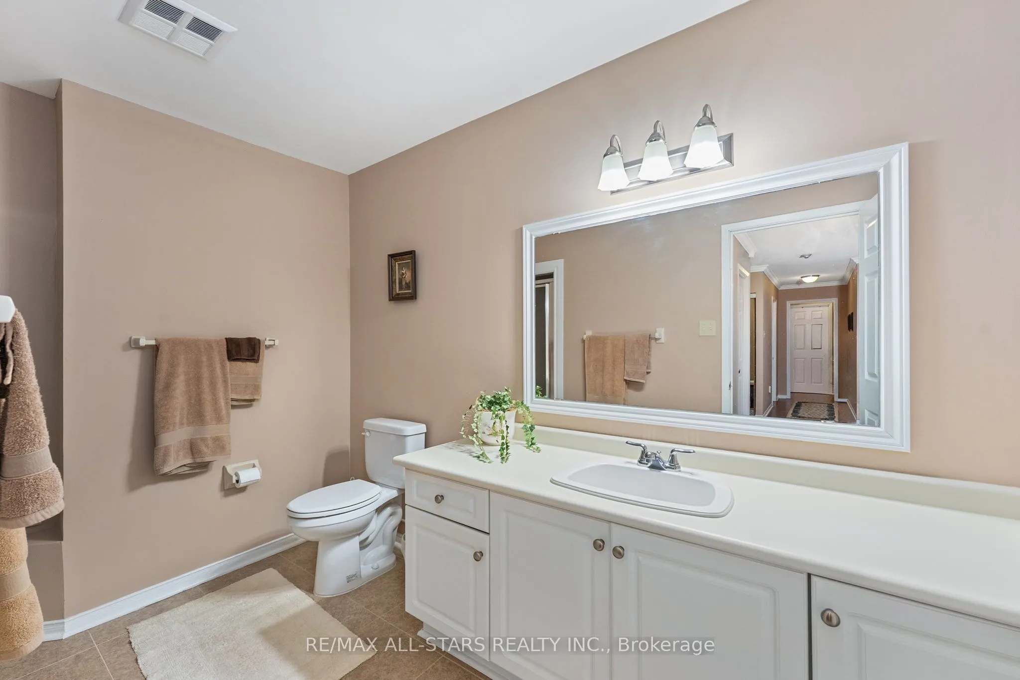 111 Grew Boulevard, #105