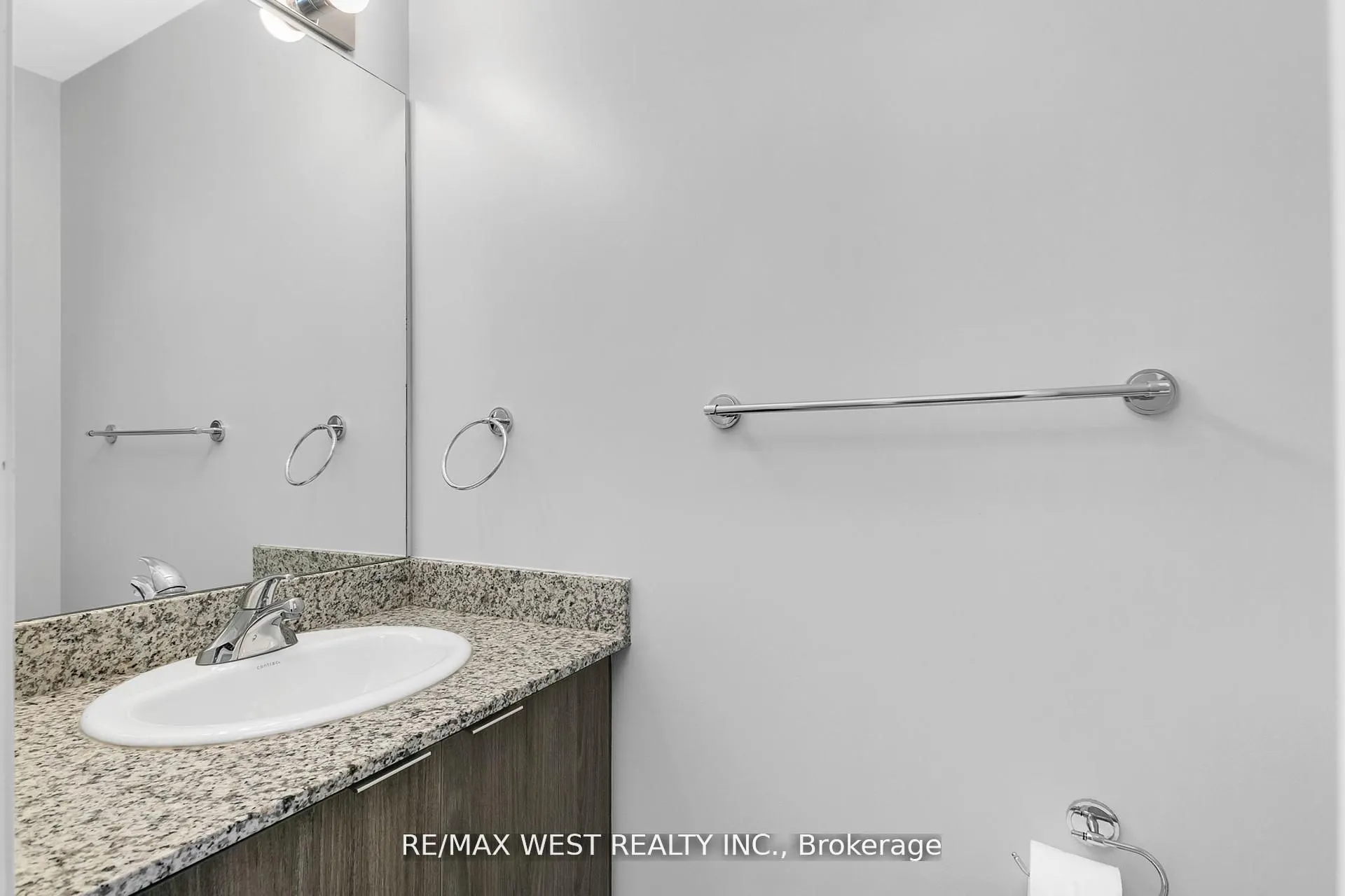 2910 Highway 7 W, #2605