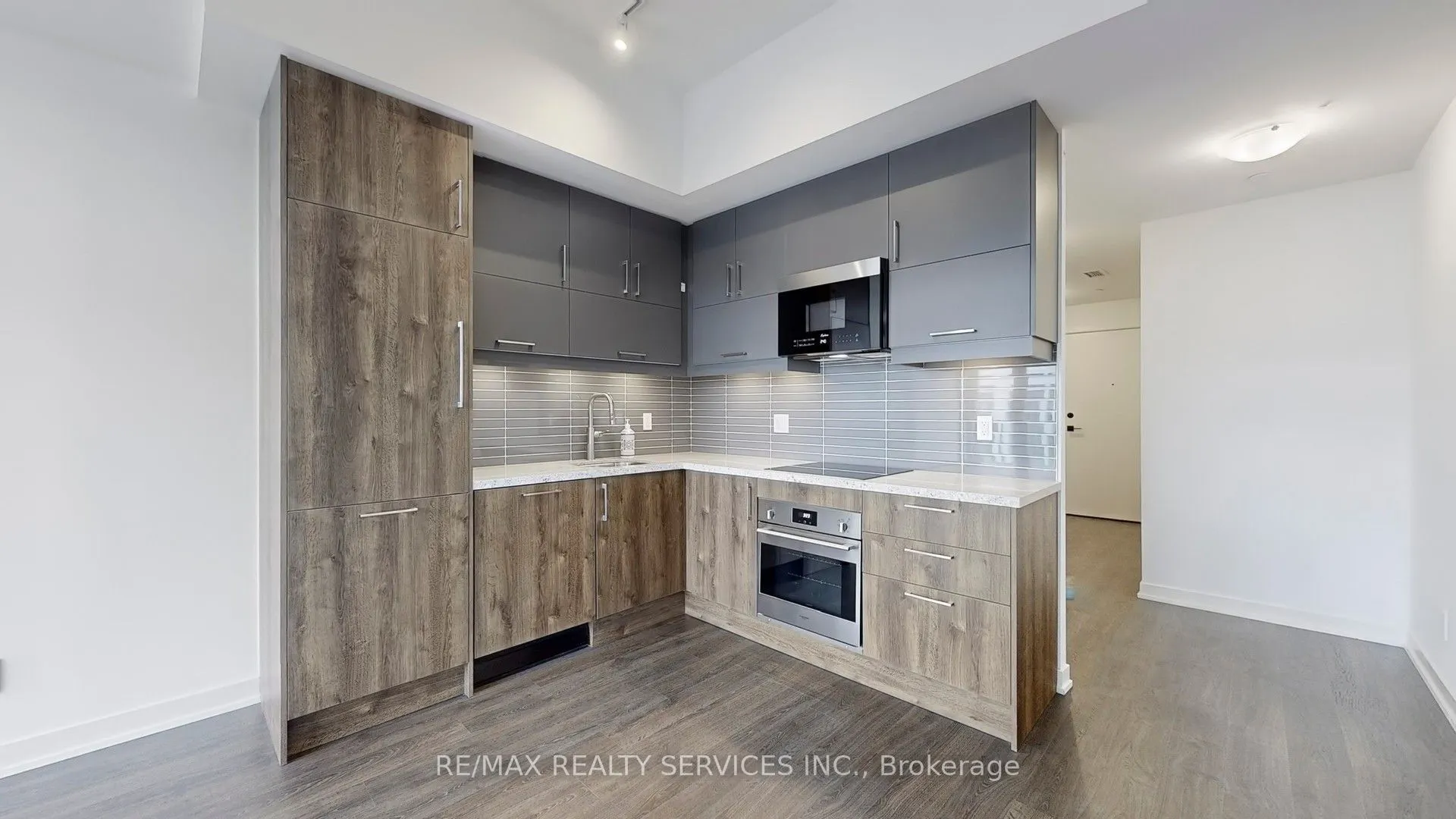 292 Verdale Crossing, #1801B