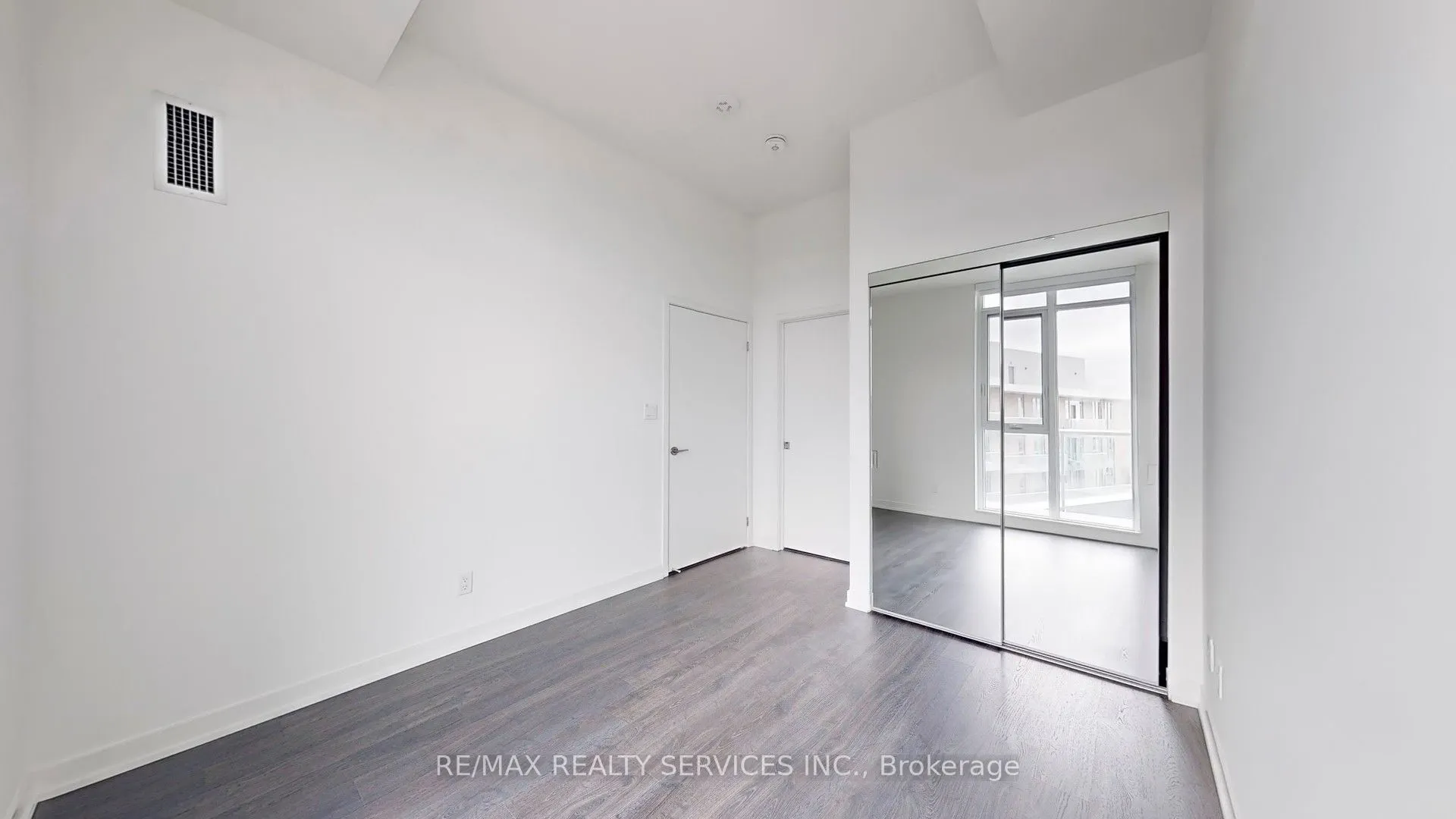 292 Verdale Crossing, #1801B