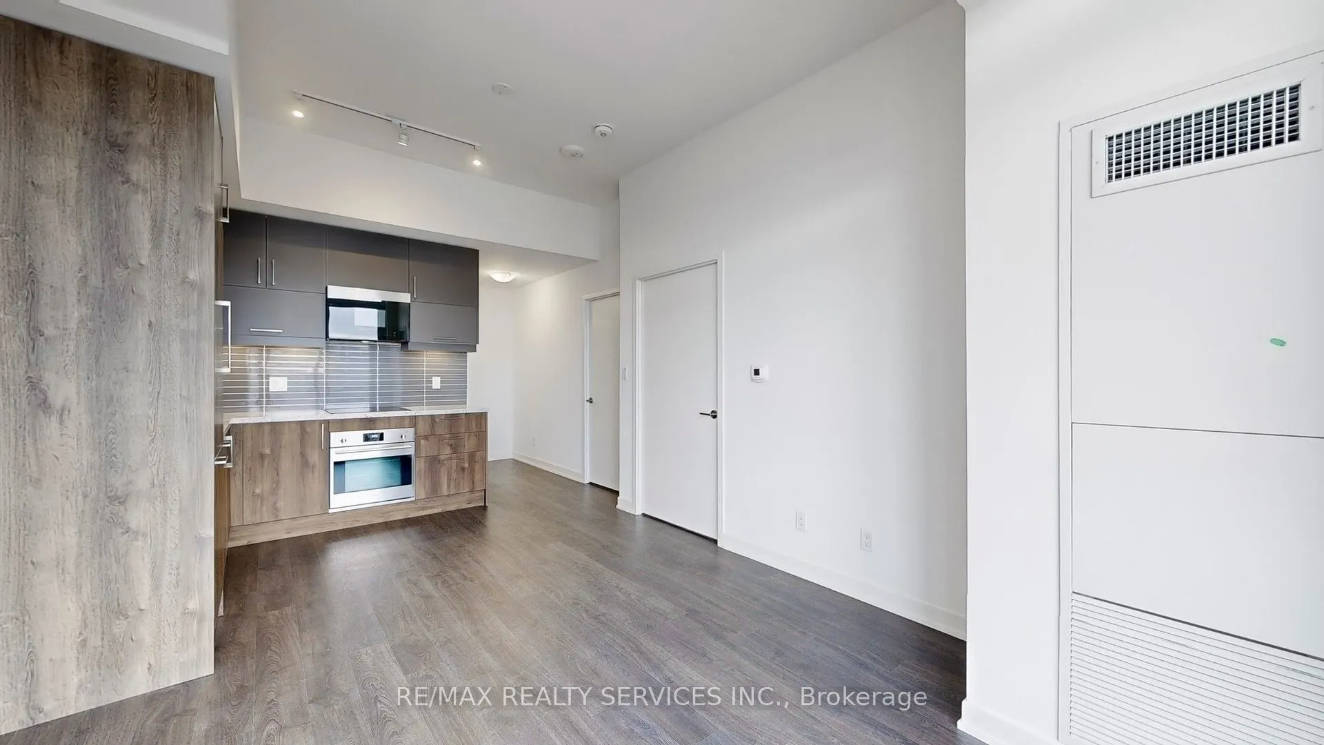 292 Verdale Crossing, #1801B