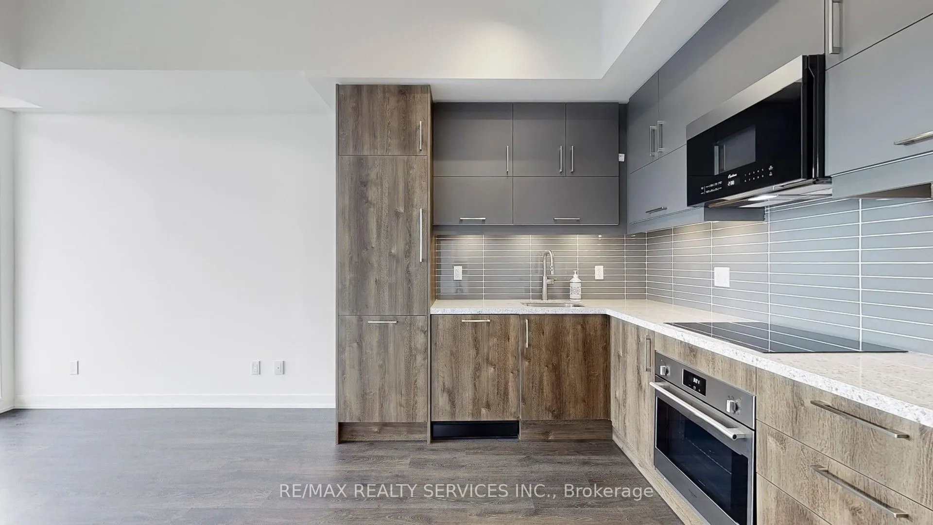 292 Verdale Crossing, #1801B