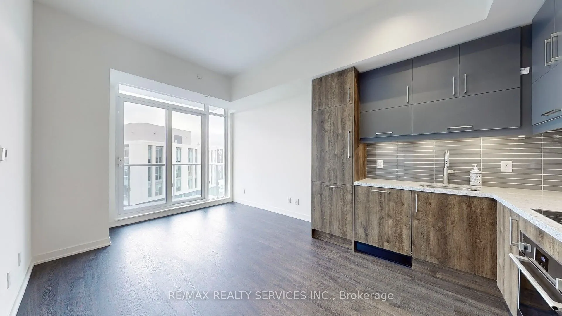 292 Verdale Crossing, #1801B