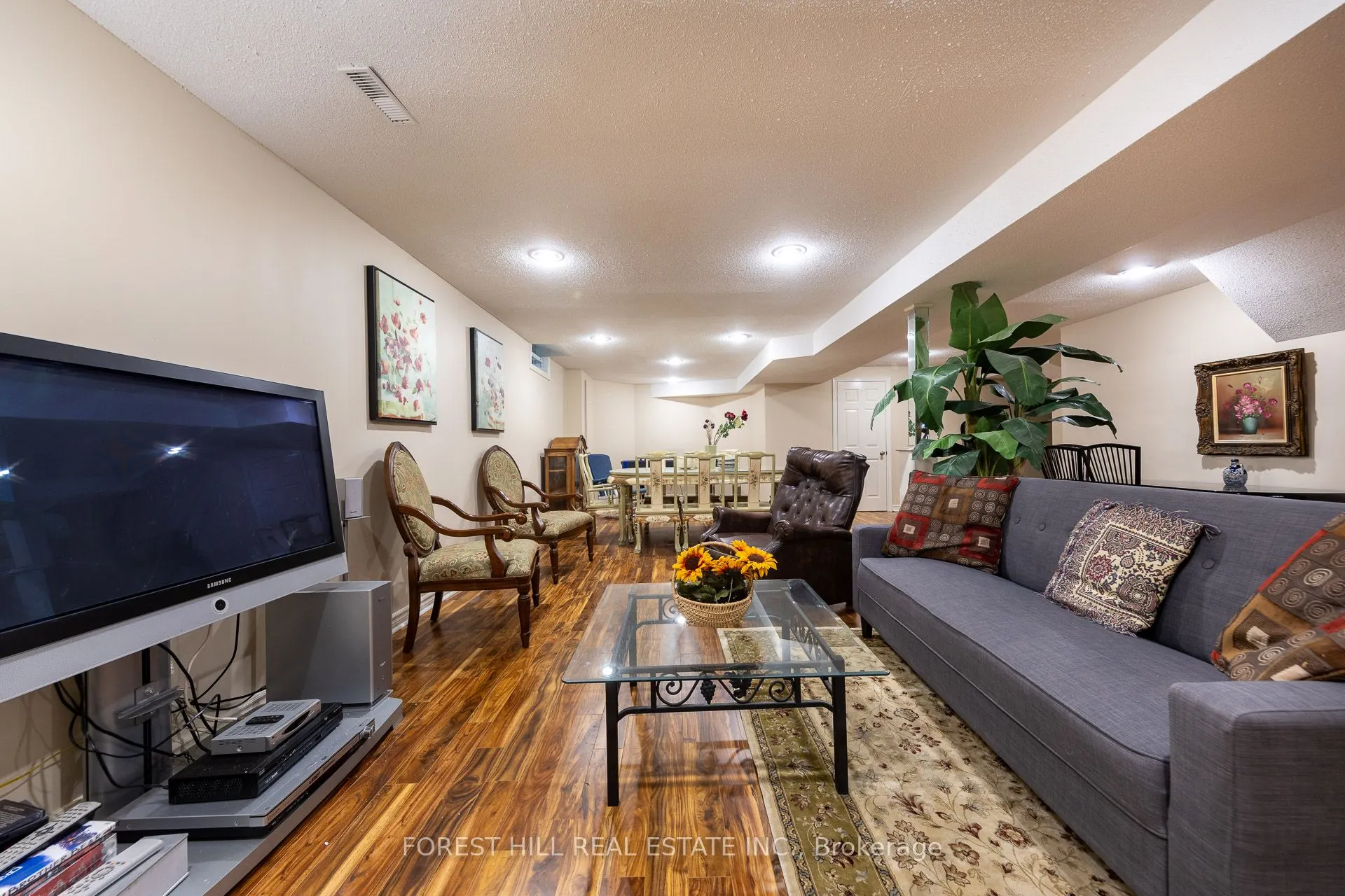 32 Hamills Crescent, #BSMT