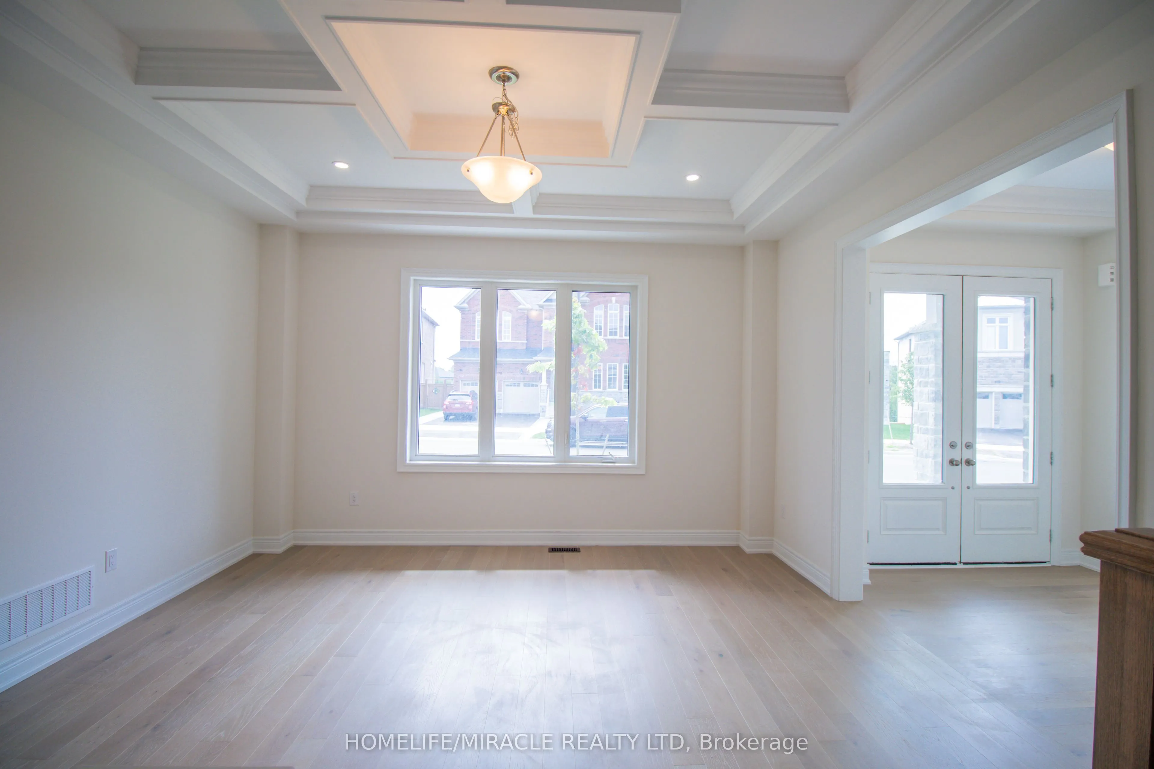 126 Petal Avenue