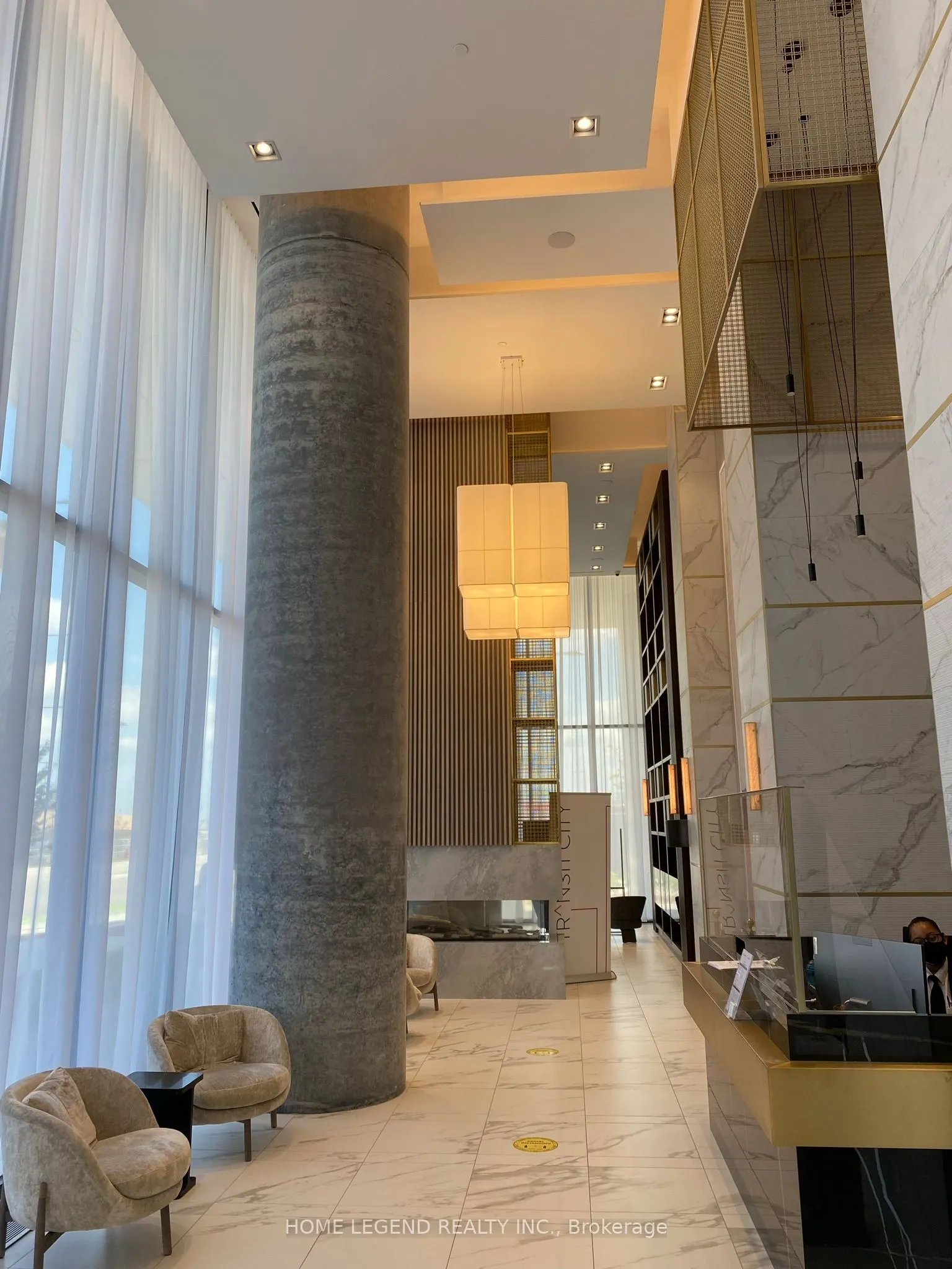 950 Portage Parkway, #3808