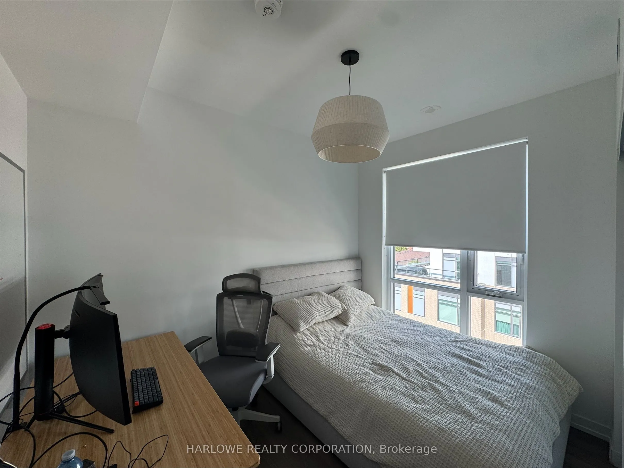 8 Beverley Glen Boulevard, #D629