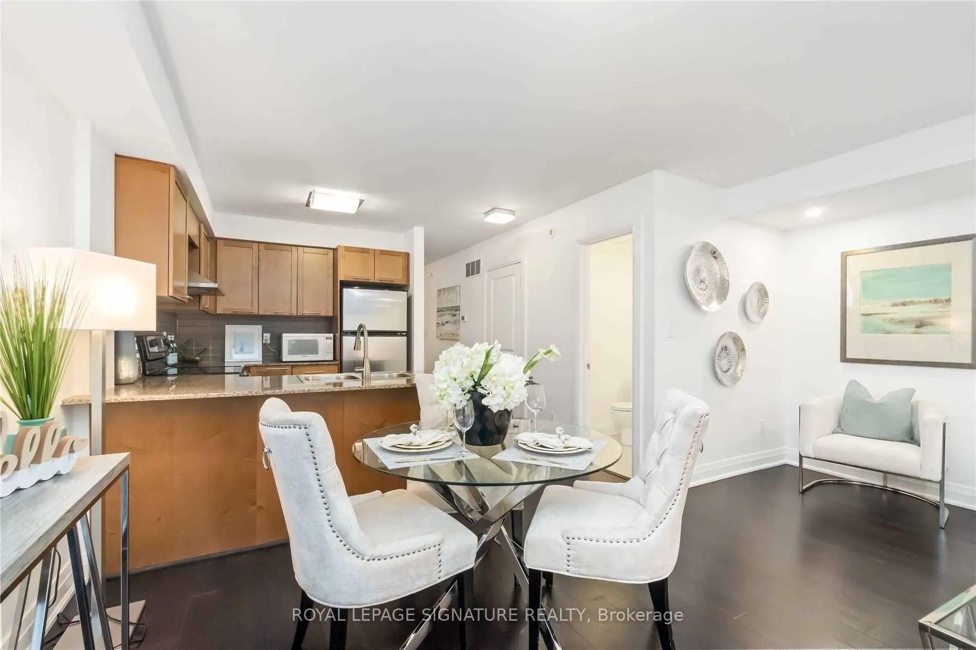 320 John Street, #107