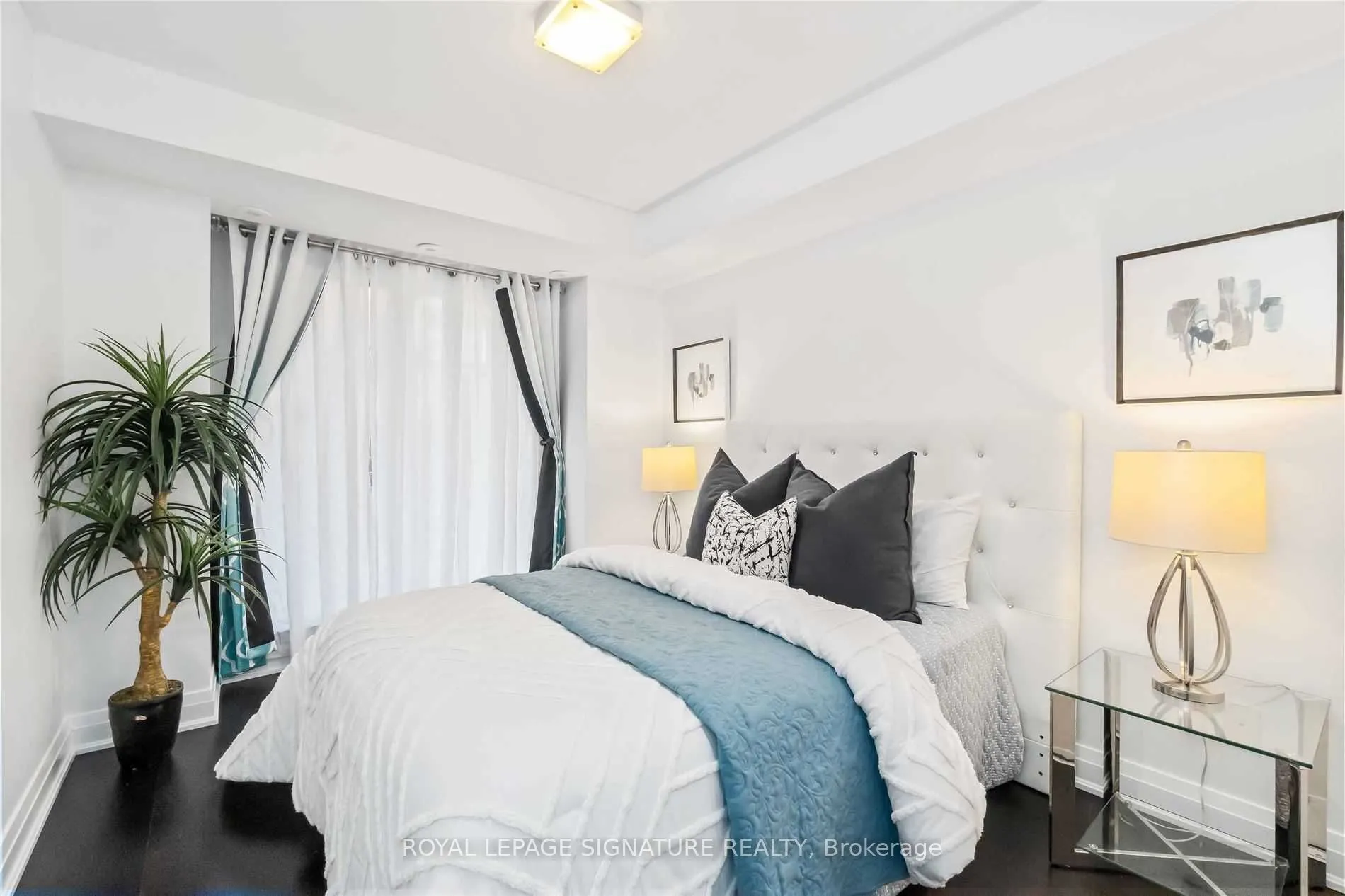 320 John Street, #107