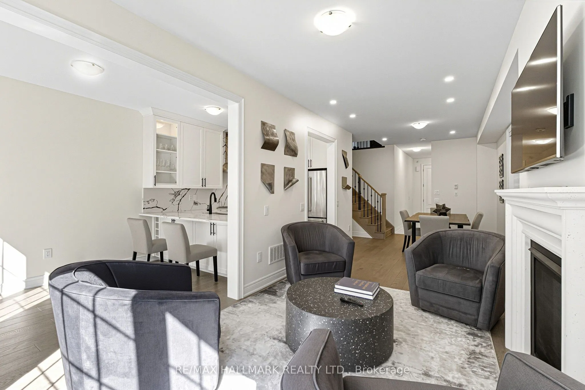 92 Drizzel Crescent
