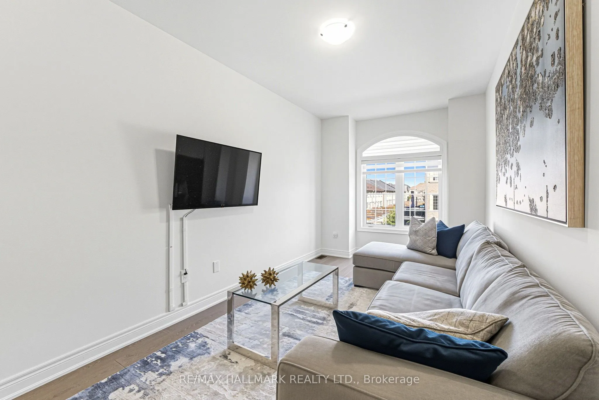 92 Drizzel Crescent