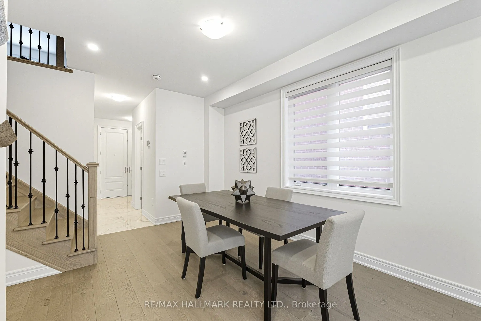 92 Drizzel Crescent