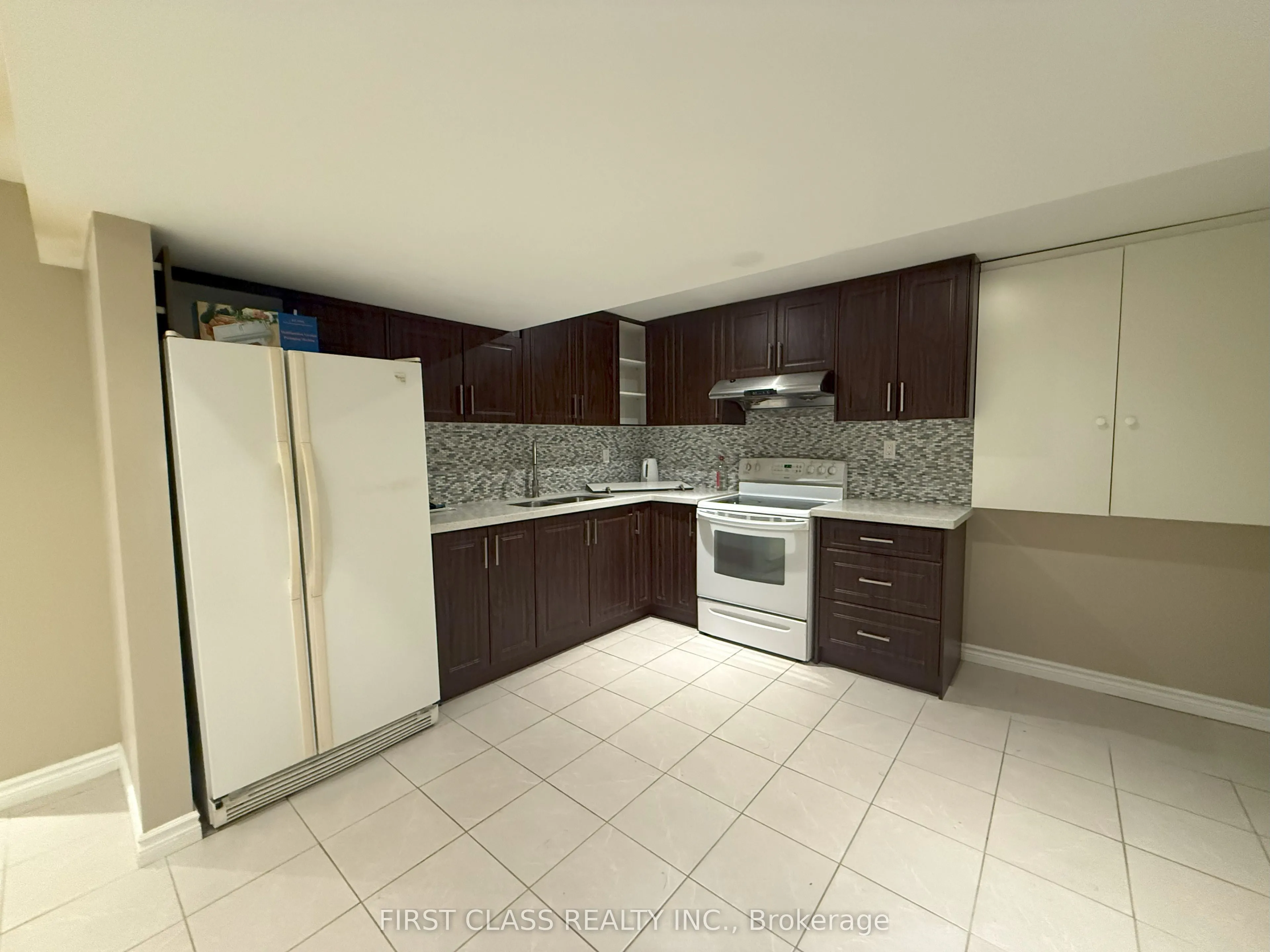 28 Quantum Street, #Bsmt