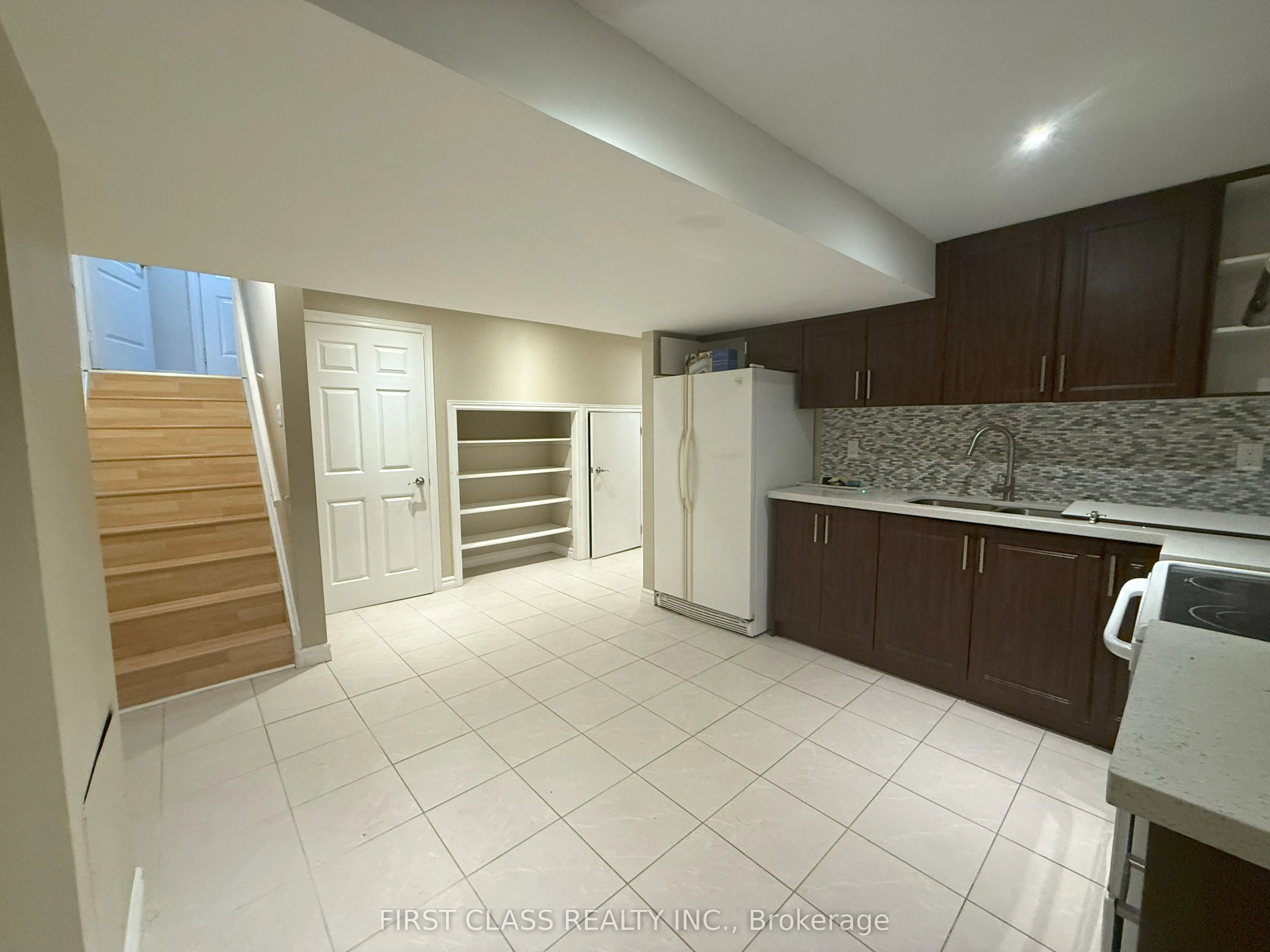 28 Quantum Street, #Bsmt