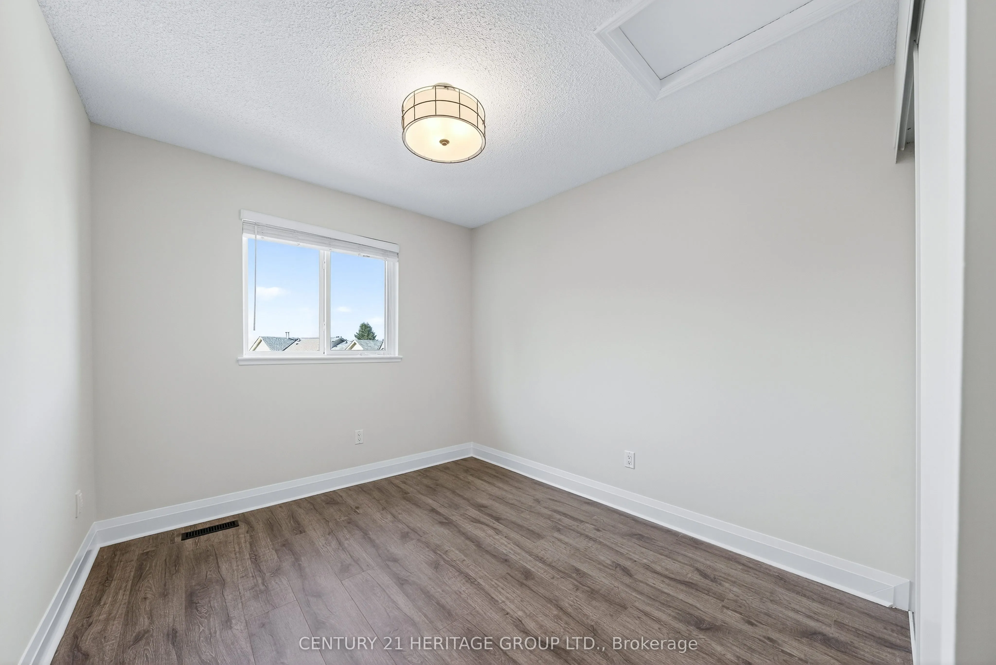 654 Gibney Crescent, #30