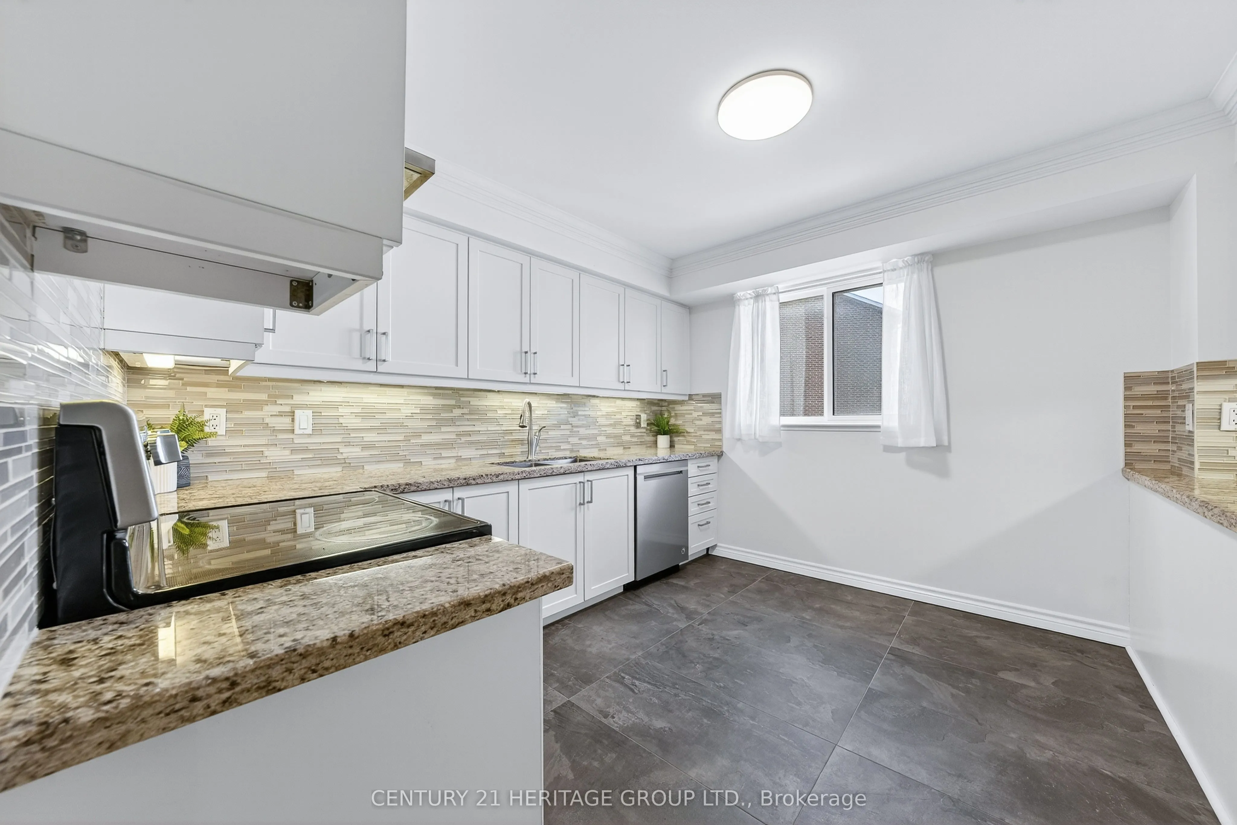 654 Gibney Crescent, #30