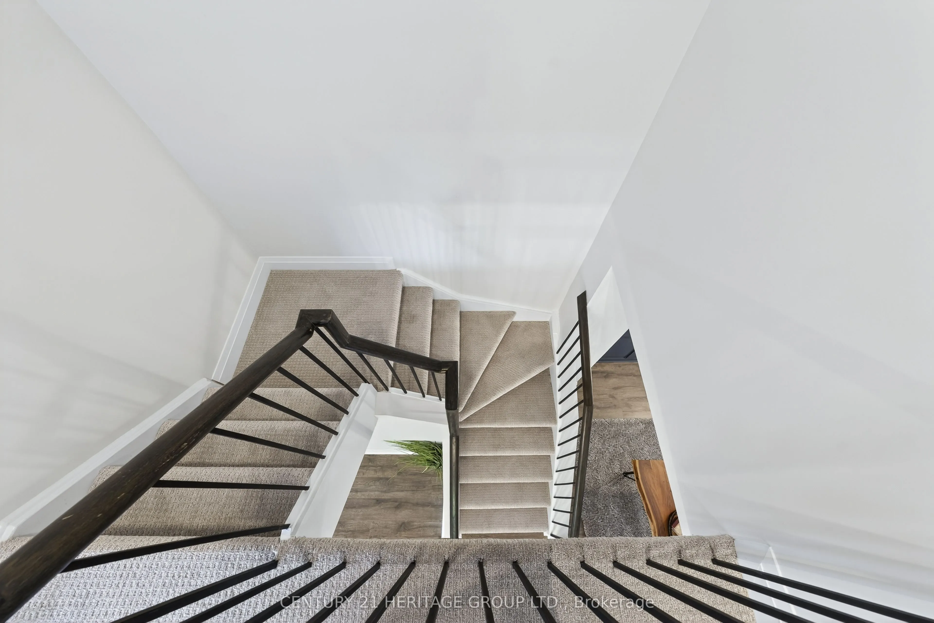 654 Gibney Crescent, #30