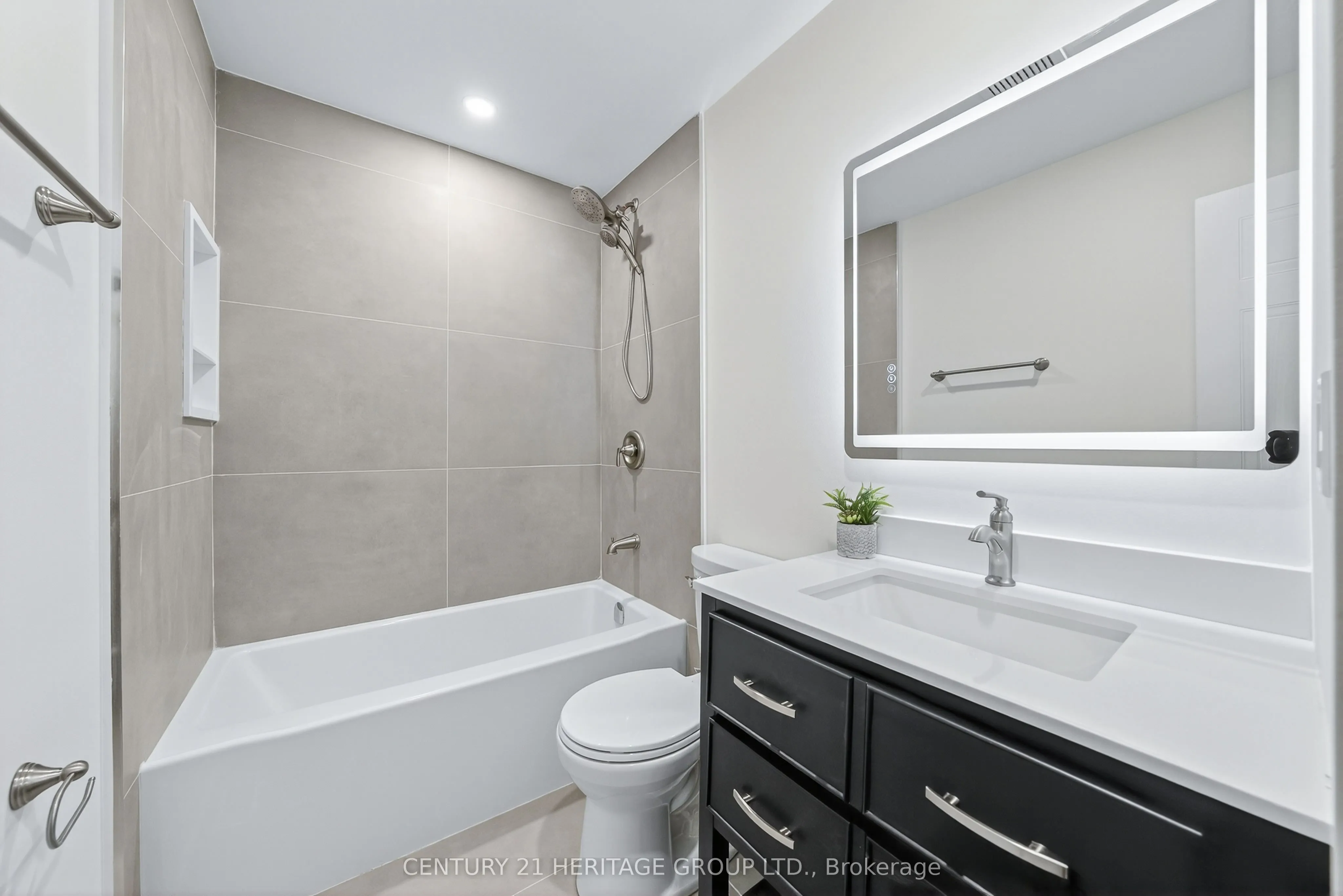 654 Gibney Crescent, #30