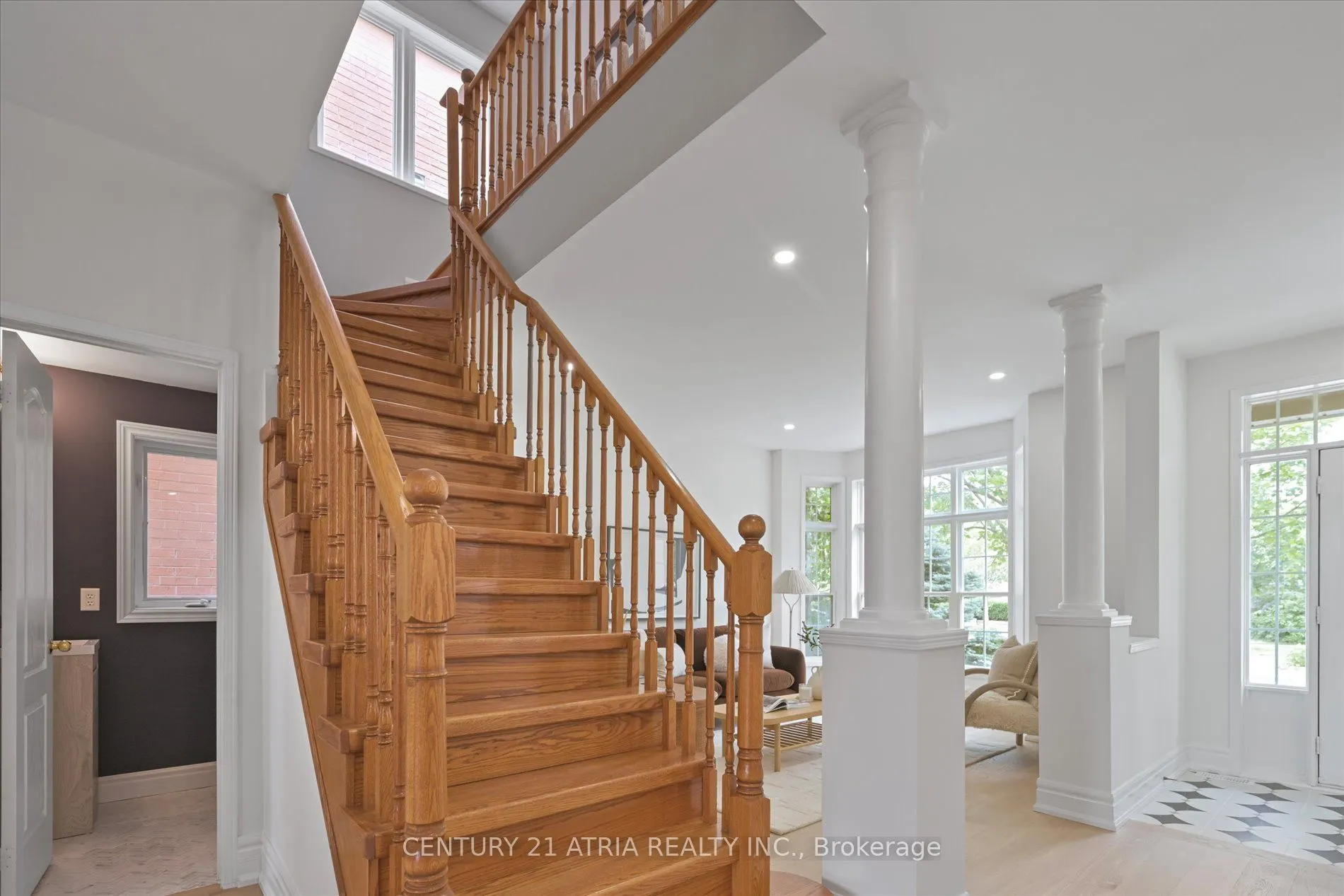 5 Angus Glen Boulevard