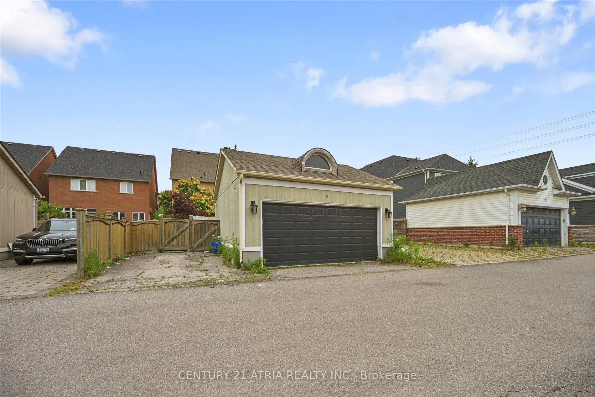 5 Angus Glen Boulevard