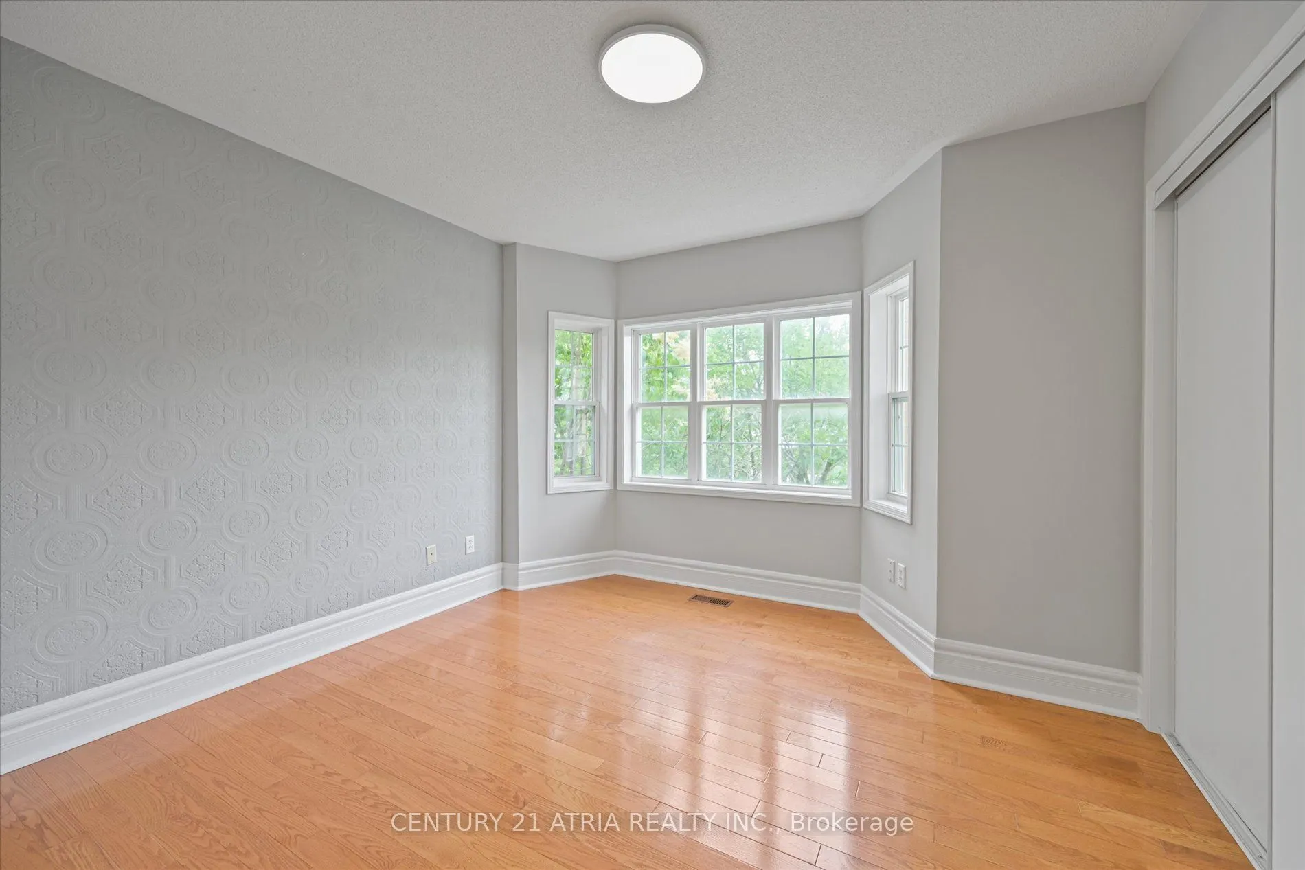 5 Angus Glen Boulevard