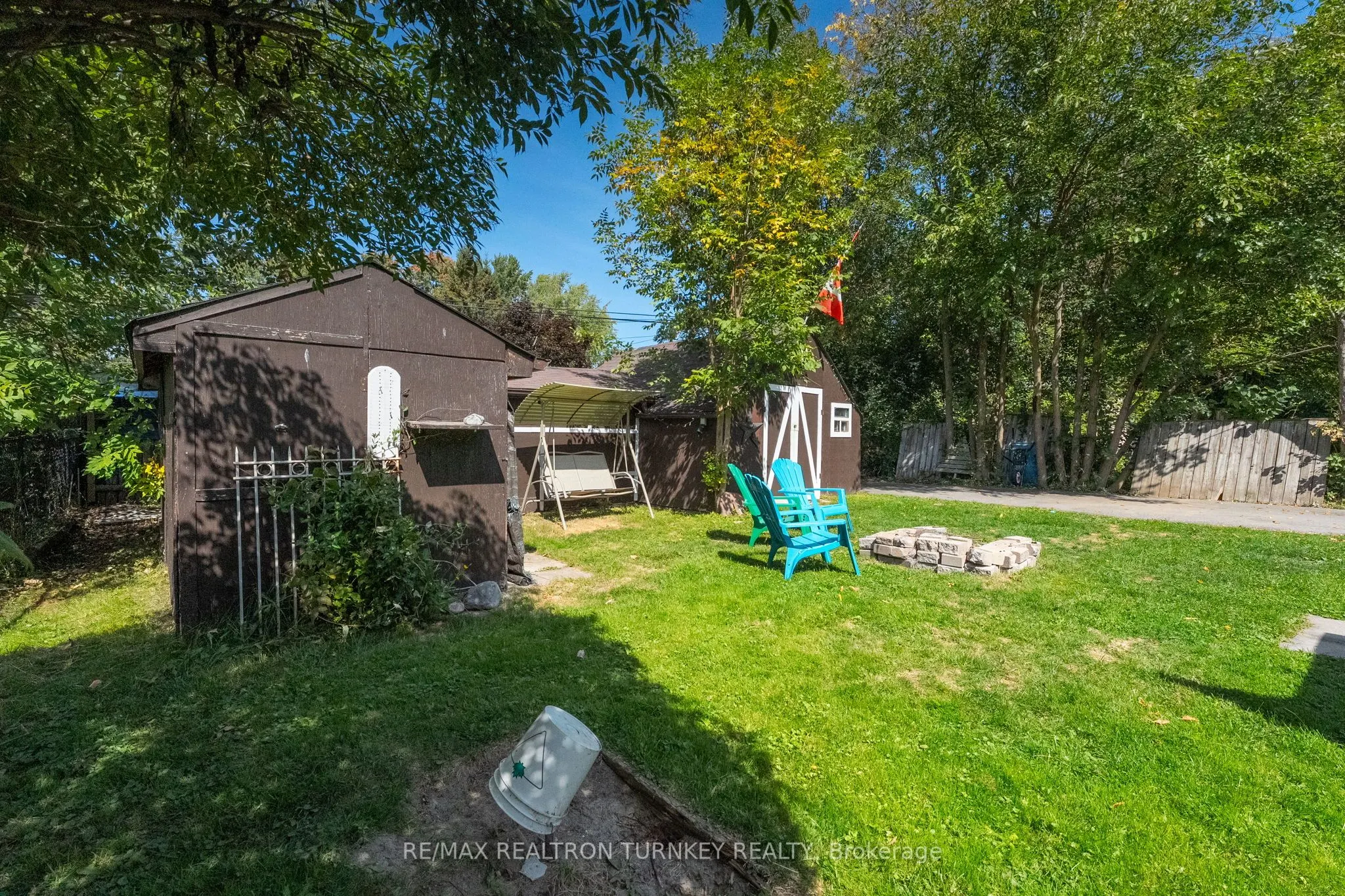 137 Cooks Bay Drive
