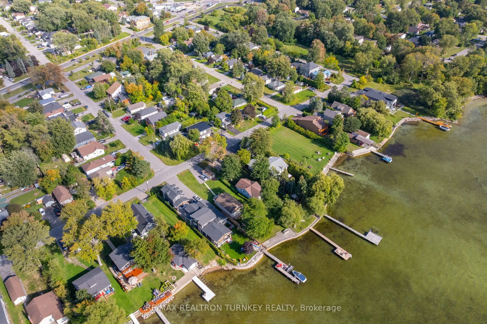 137 Cooks Bay Drive