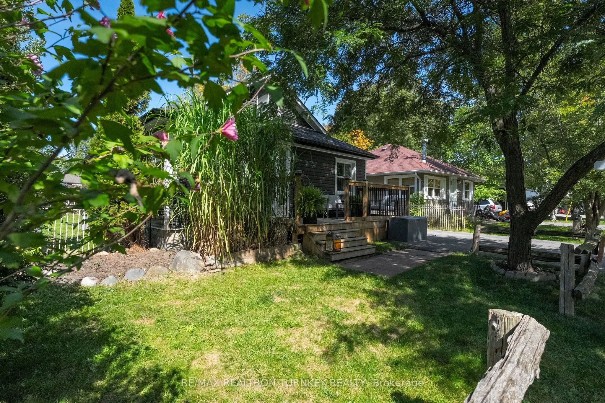 137 Cooks Bay Drive